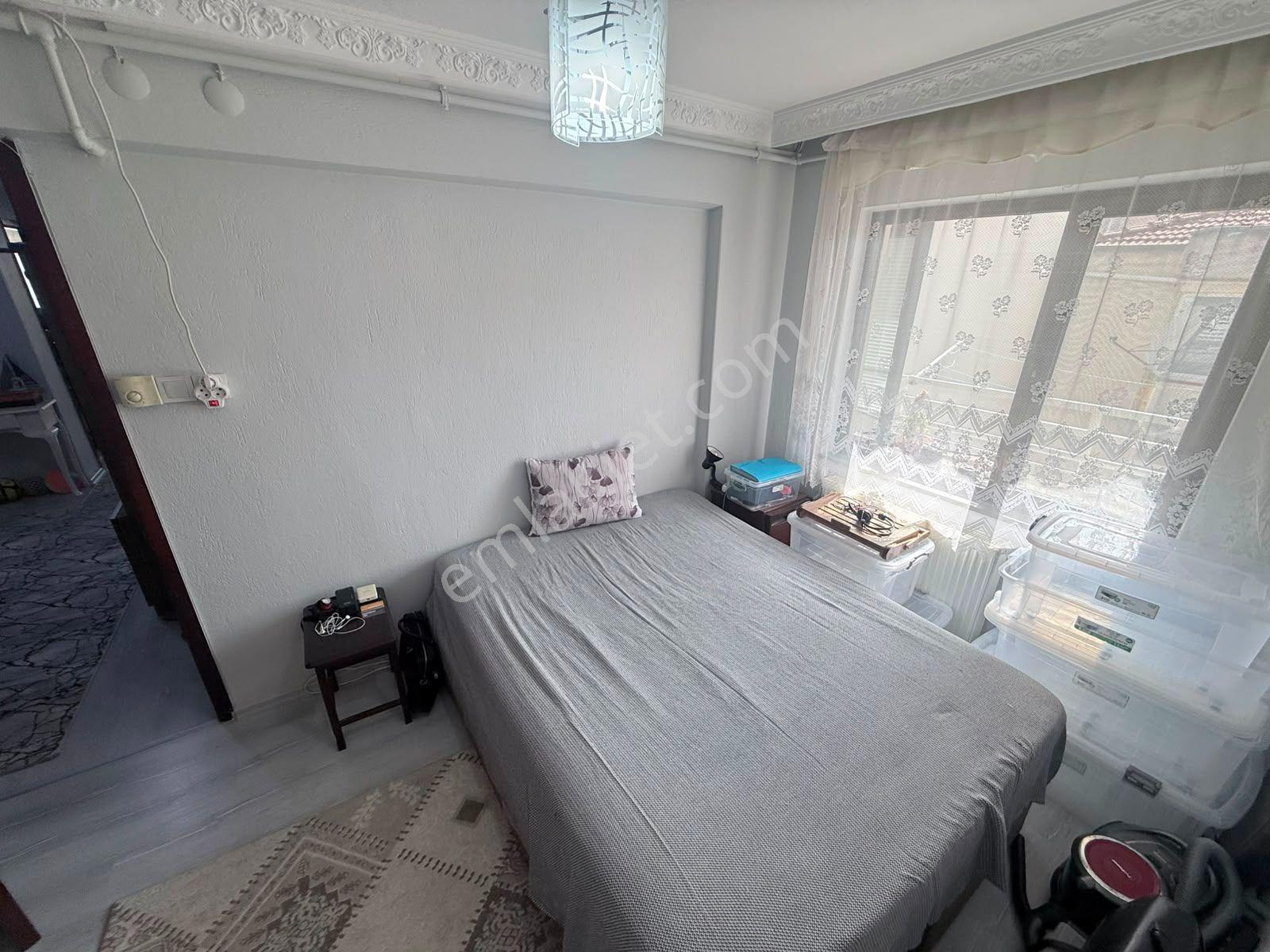 Yarhasanlar Mahallesidaire 3+1 130 M2 5 Katınının 4 Katı Açık Mutfak Özelikli Petek Kombili Balko - Görsel 5