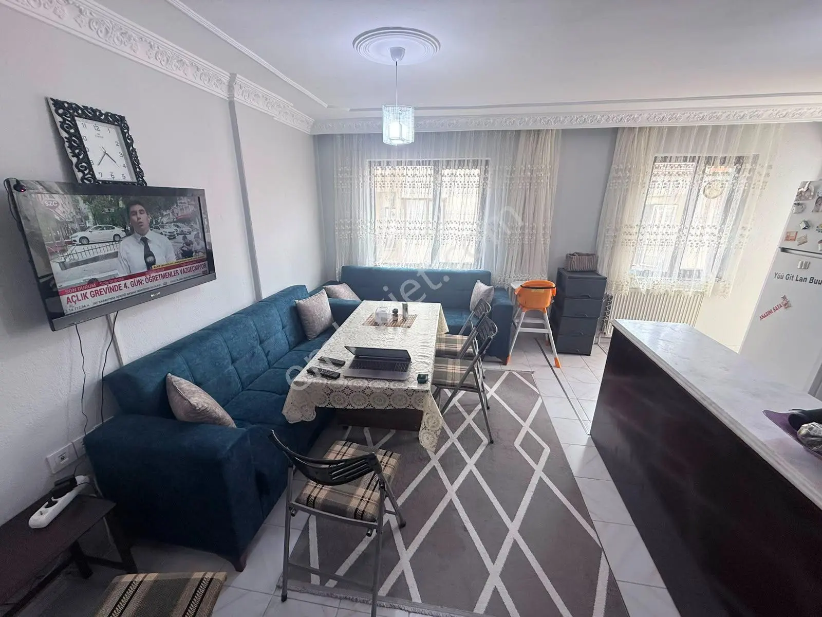 Yarhasanlar Mahallesidaire 3+1 130 M2 5 Katınının 4 Katı Açık Mutfak Özelikli Petek Kombili Balko - Görsel 2