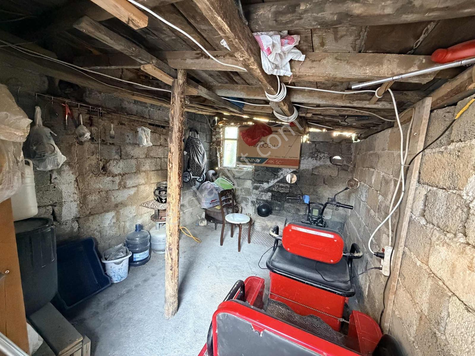 Merzifon Yunus Emre Mahallesinde En Gözde Yerinde 216 M2 Arsa - Görsel 12