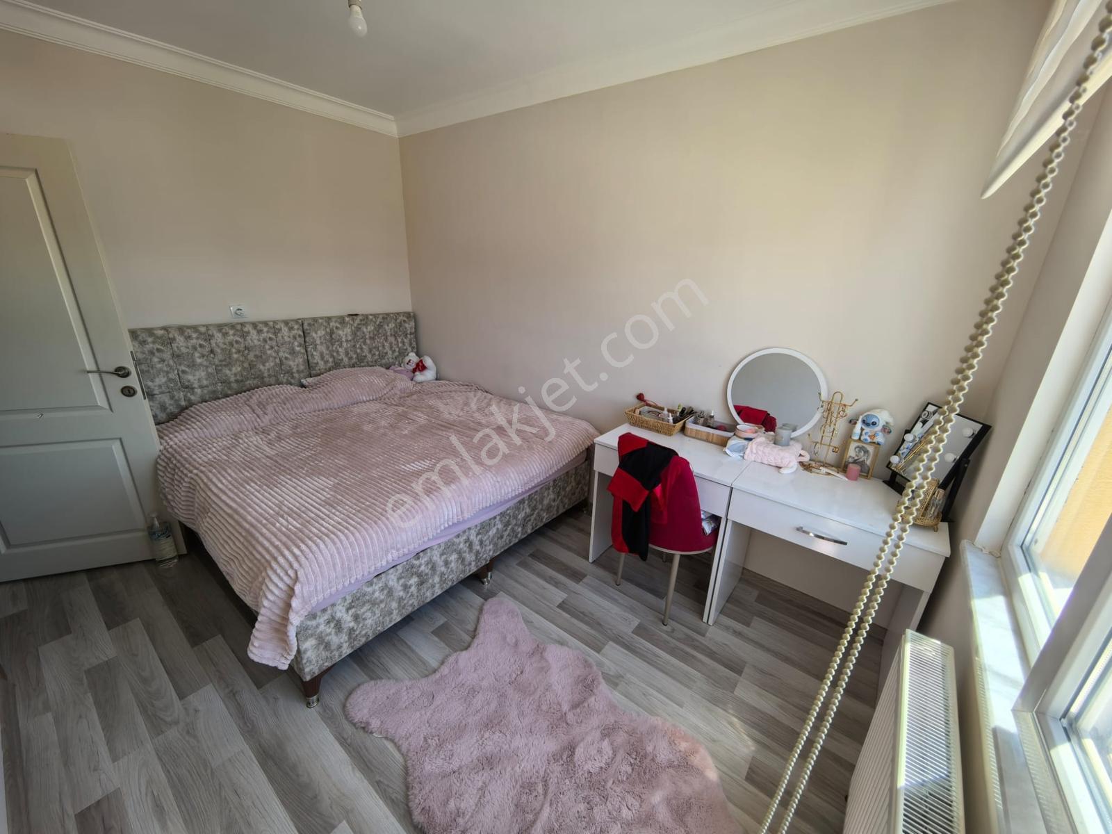 Üniversiteye Yürüme Mesafesinde 2+1 Eşyalı Kiralık Daire - Görsel 3