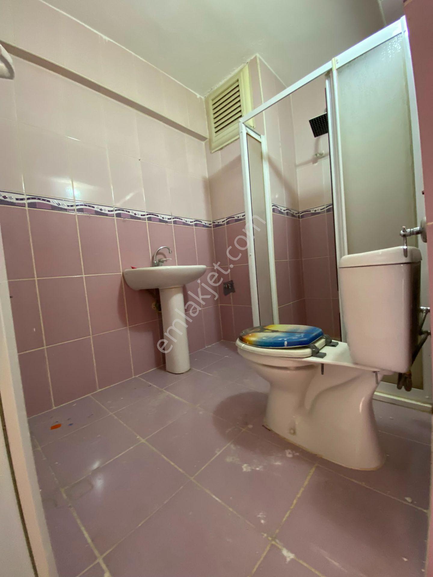 Adakale Mahallesi Kiralık 2+1 90m2 5 Katlının 5 Katı Fuıı Özelikli Kapalı Mutfak Balkonlu - Görsel 9