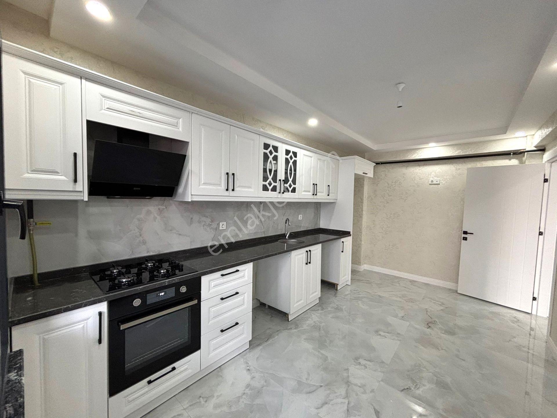 **eryıldız Gayrimenkul'den**atatürk Acill 120m2 Ful+ful Ultra Lüks 2+1** - Görsel 2