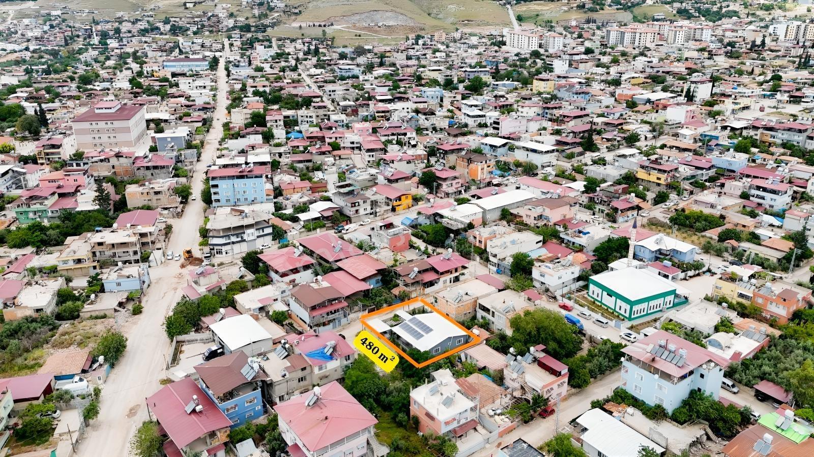 Kırıkhan Yeni Mahallede 480 Metrekare İçinde Bahçeli Müstakil Ev - Görsel 3