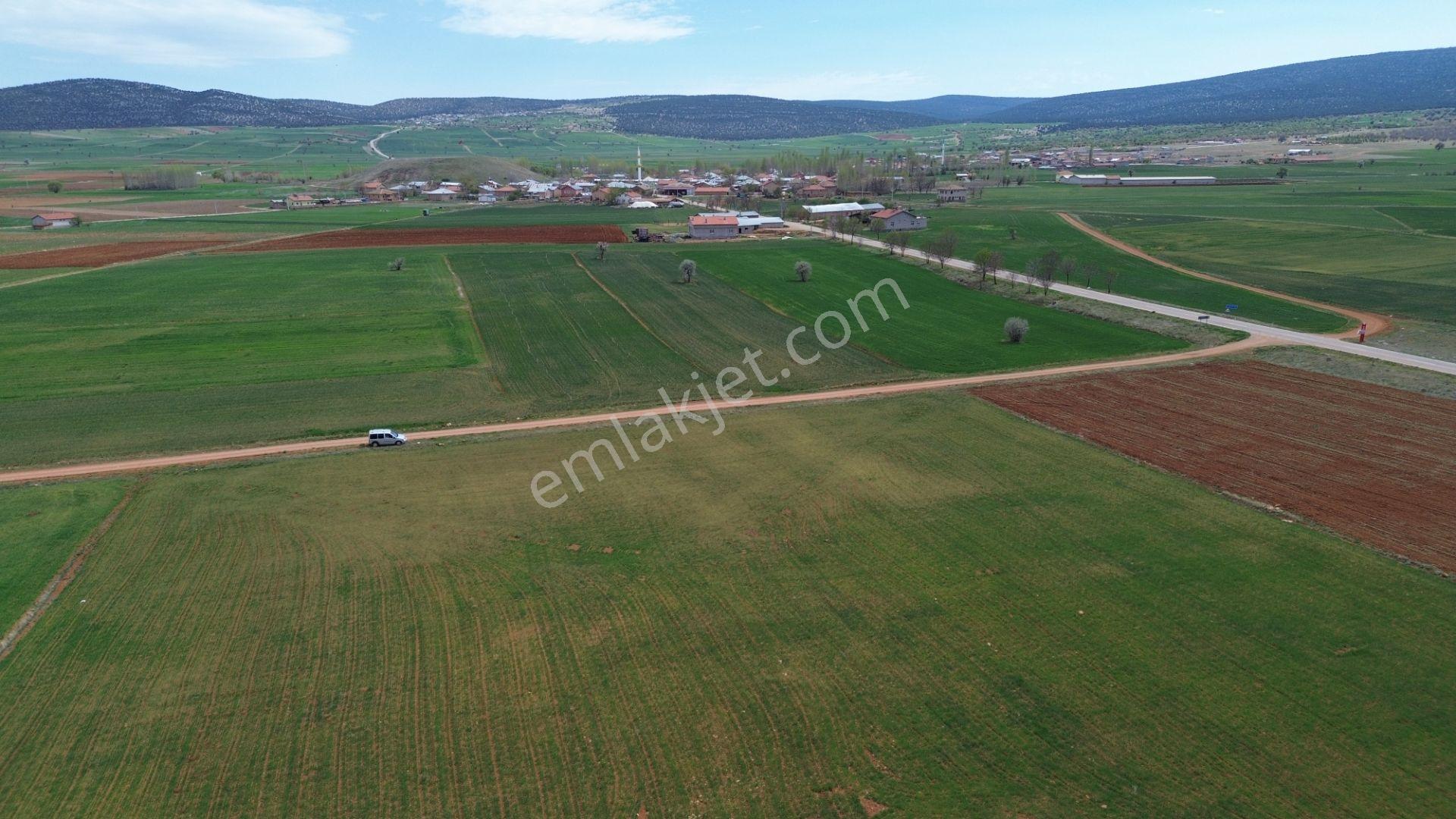 Böyle Yer Zor Bulunur! Yerleşimin Yanında 14.287m2 Arazi - Görsel 11