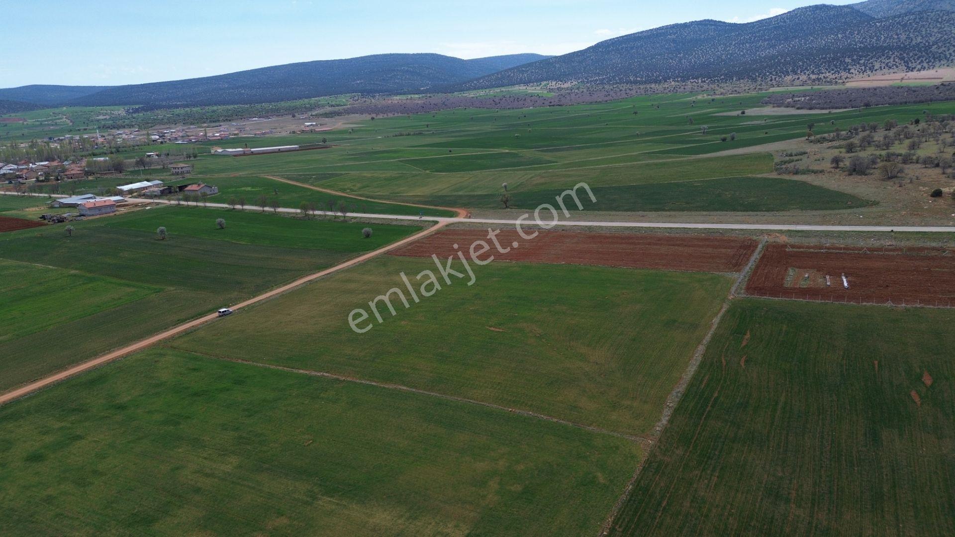 Böyle Yer Zor Bulunur! Yerleşimin Yanında 14.287m2 Arazi - Görsel 6