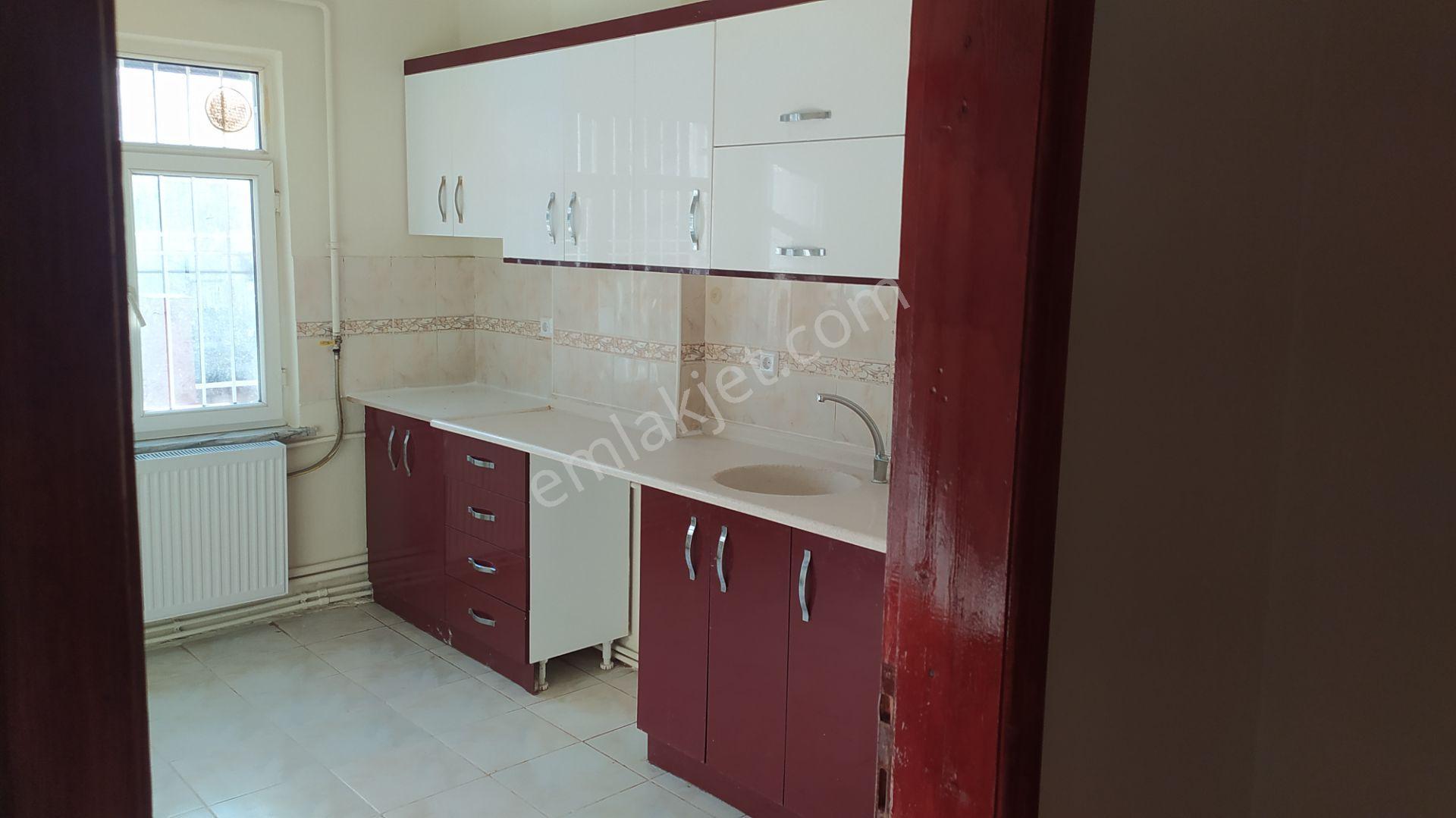 Sahibinden 3+1 Site İçerisinde 132 M2 Kiralık Daire