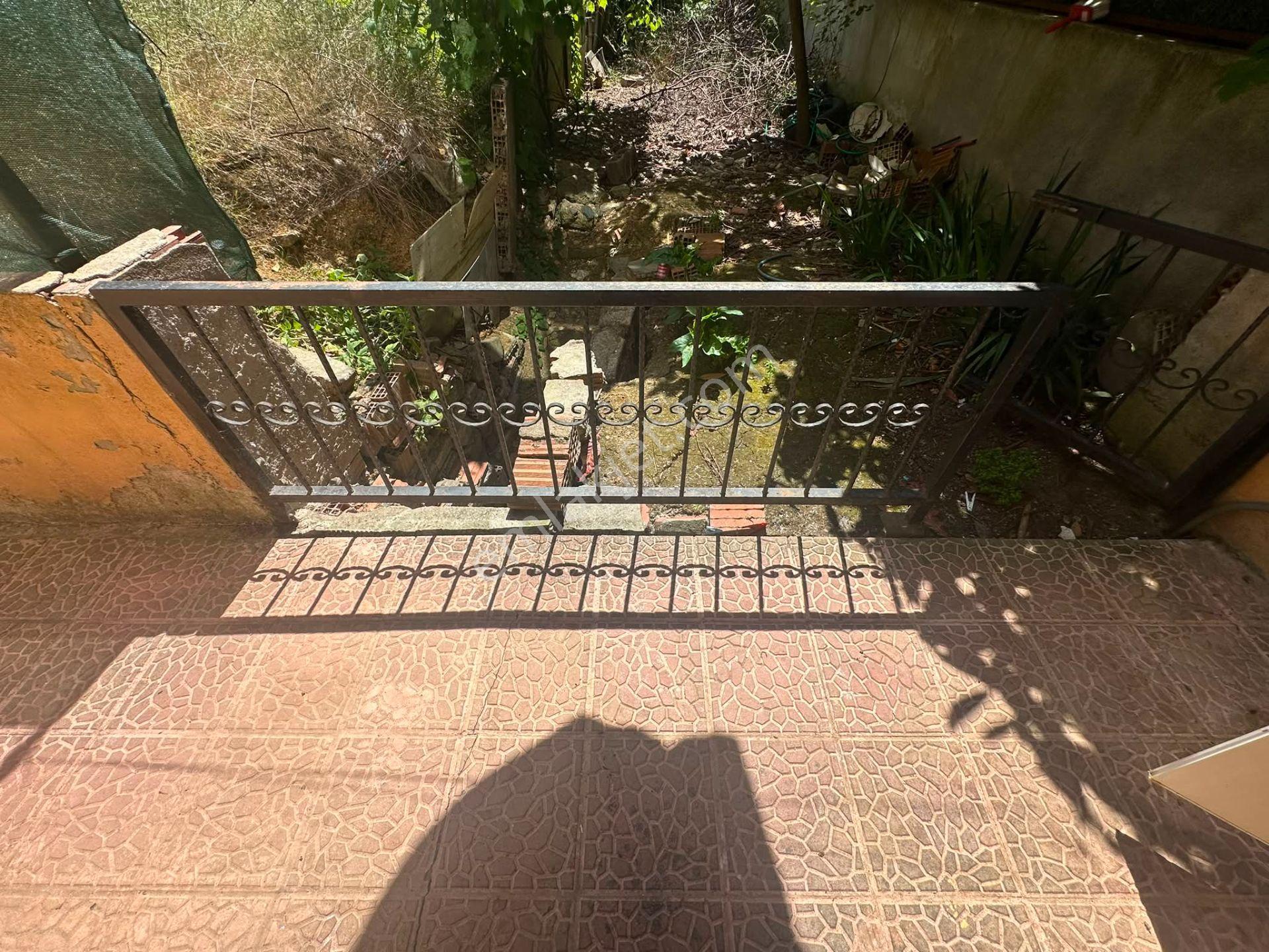 Üsküdar Bağlarbaşı Merkezi Konumda Satılık 2+1 Daire - Görsel 8