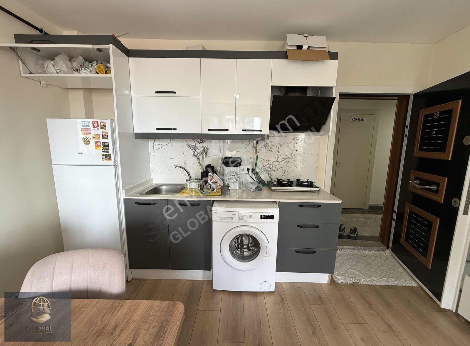 Lüx Havuzlu Güvenlikli Site İçi 1+1 Arakat Gcephe Ful Eşyalı - Görsel 9
