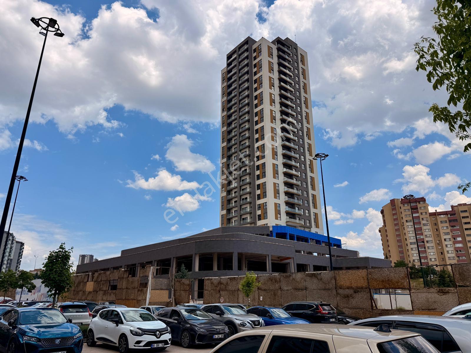 Metromall Teras / 10. Kat /kapalı Mutfak / Ebeveyn Banyolu / 2+1