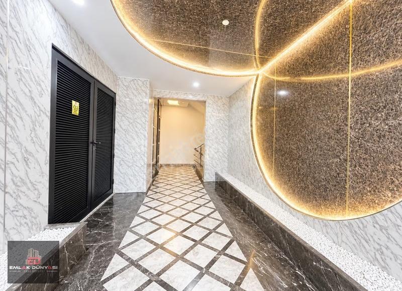 Konyaaltı Liman Mah. Havuzlu Sitede Eşyalı 1+1 Satılık Daire - Görsel 7