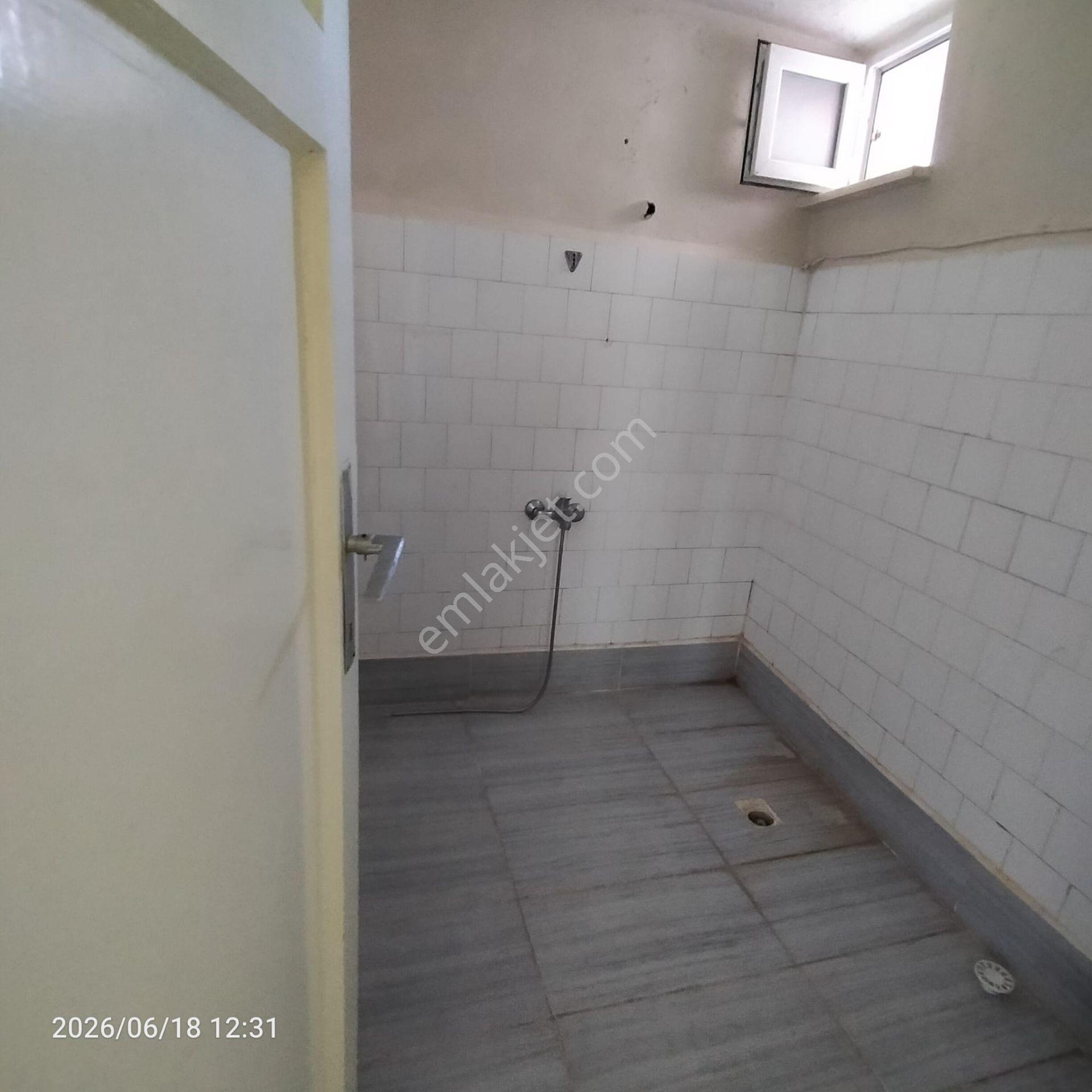Şeyh Şamil Mahallesi 3+1 Kiralık Daire - Görsel 14