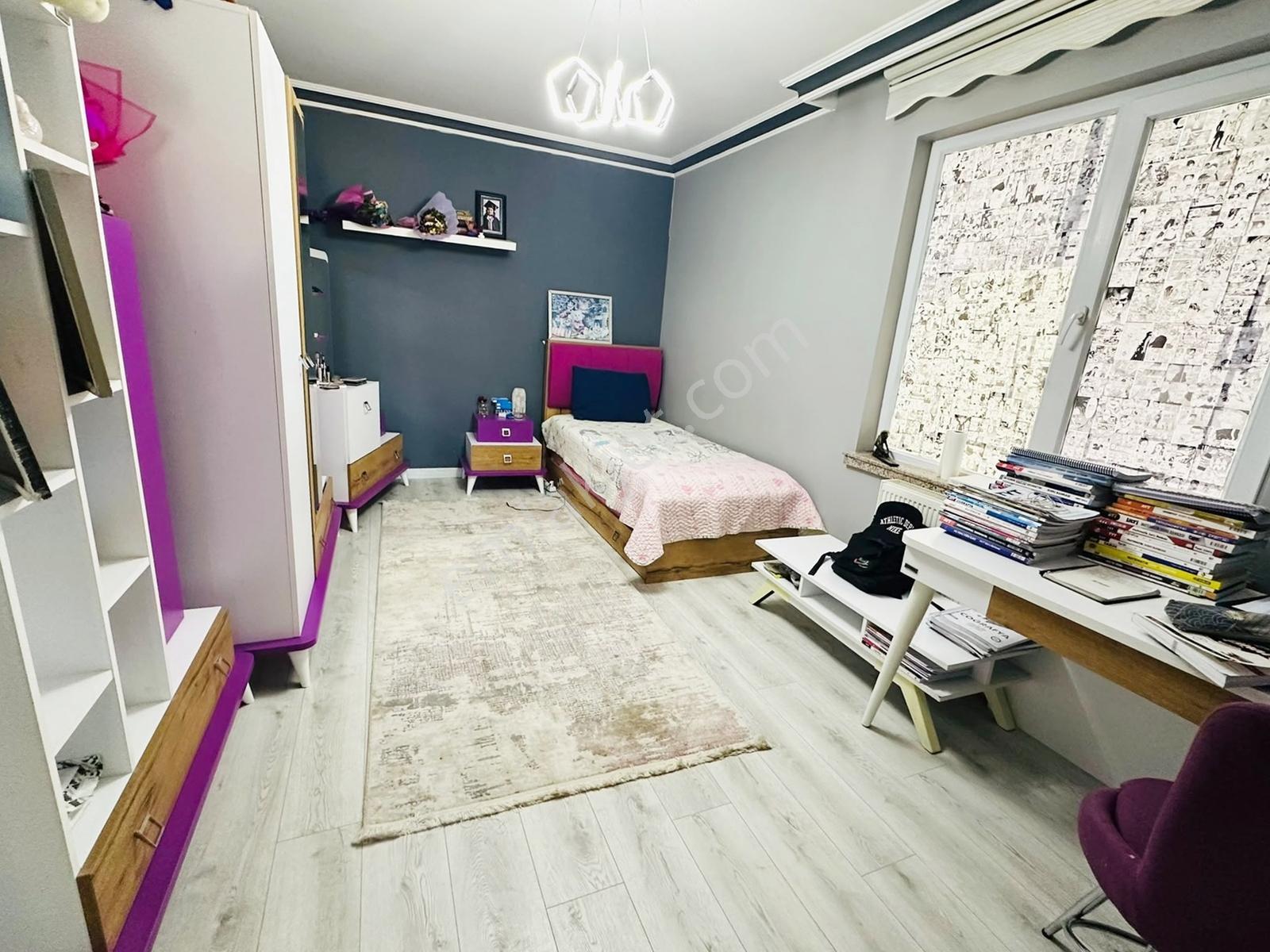 Valentiadan Natoyolu Cad. Yanı Full Yapılı Ara Kat Satılık Daire - Görsel 17