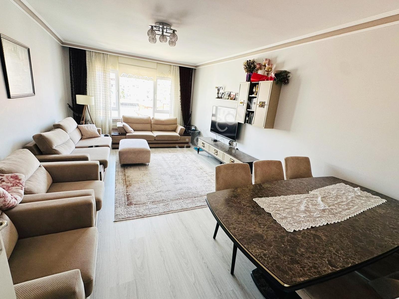 Valentiadan Natoyolu Cad. Yanı Full Yapılı Ara Kat Satılık Daire - Görsel 8