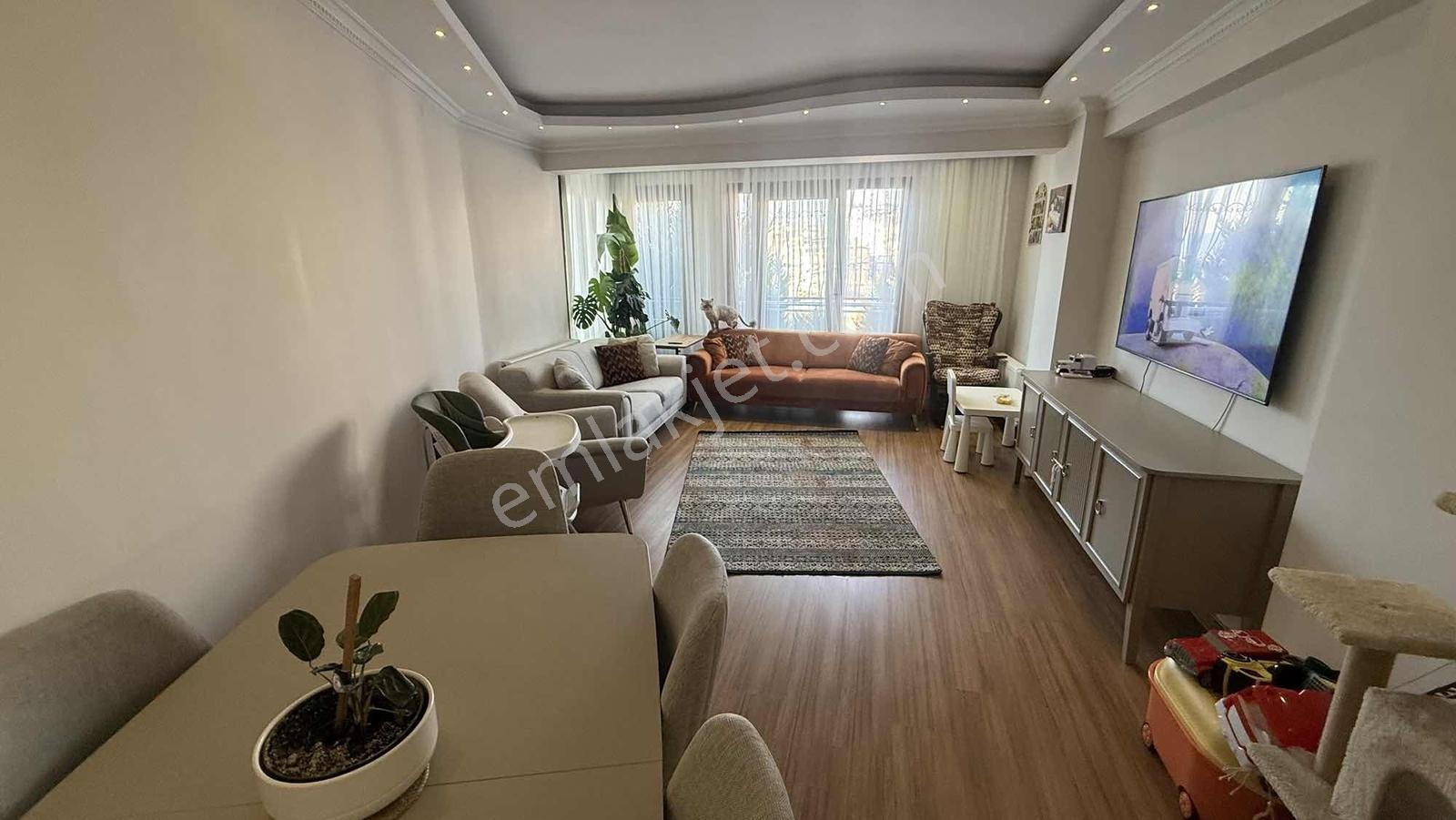Vatan Mahallesinde Yeni Binada 3+1 Ebeveyn Banyolu Cam Balkonlu - Görsel 22