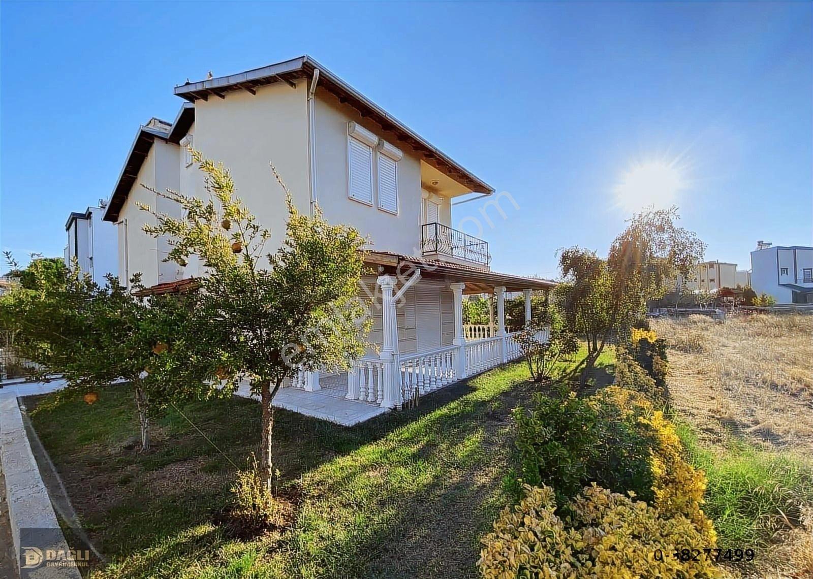 Dağlı !gayrimenkul'den Geniş Bahçeli Müstakil 3+1villa