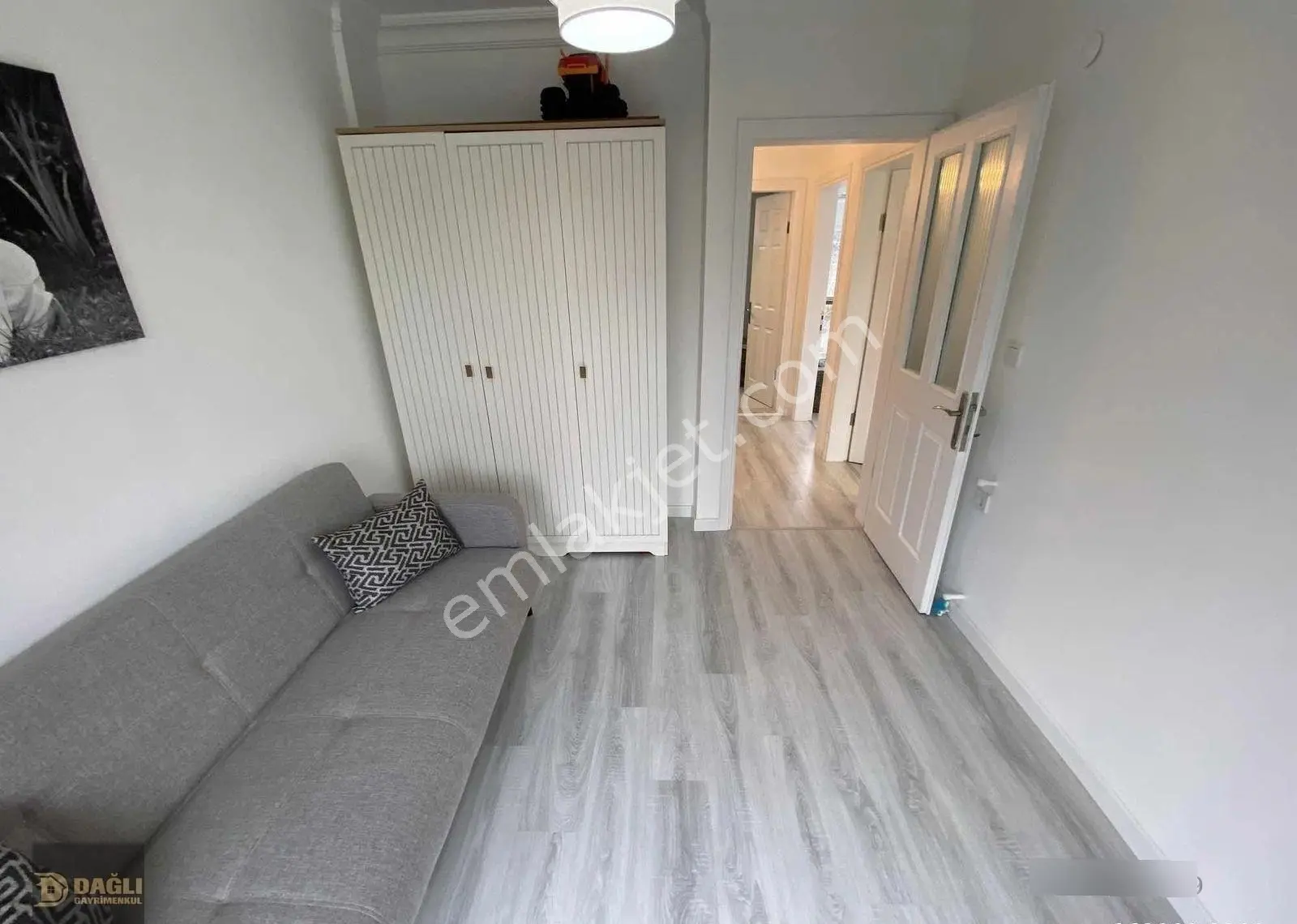 Dağlı Gayrimenkul'den 3+1 Havuzlu Site İçi Fırsat Villa - Görsel 24