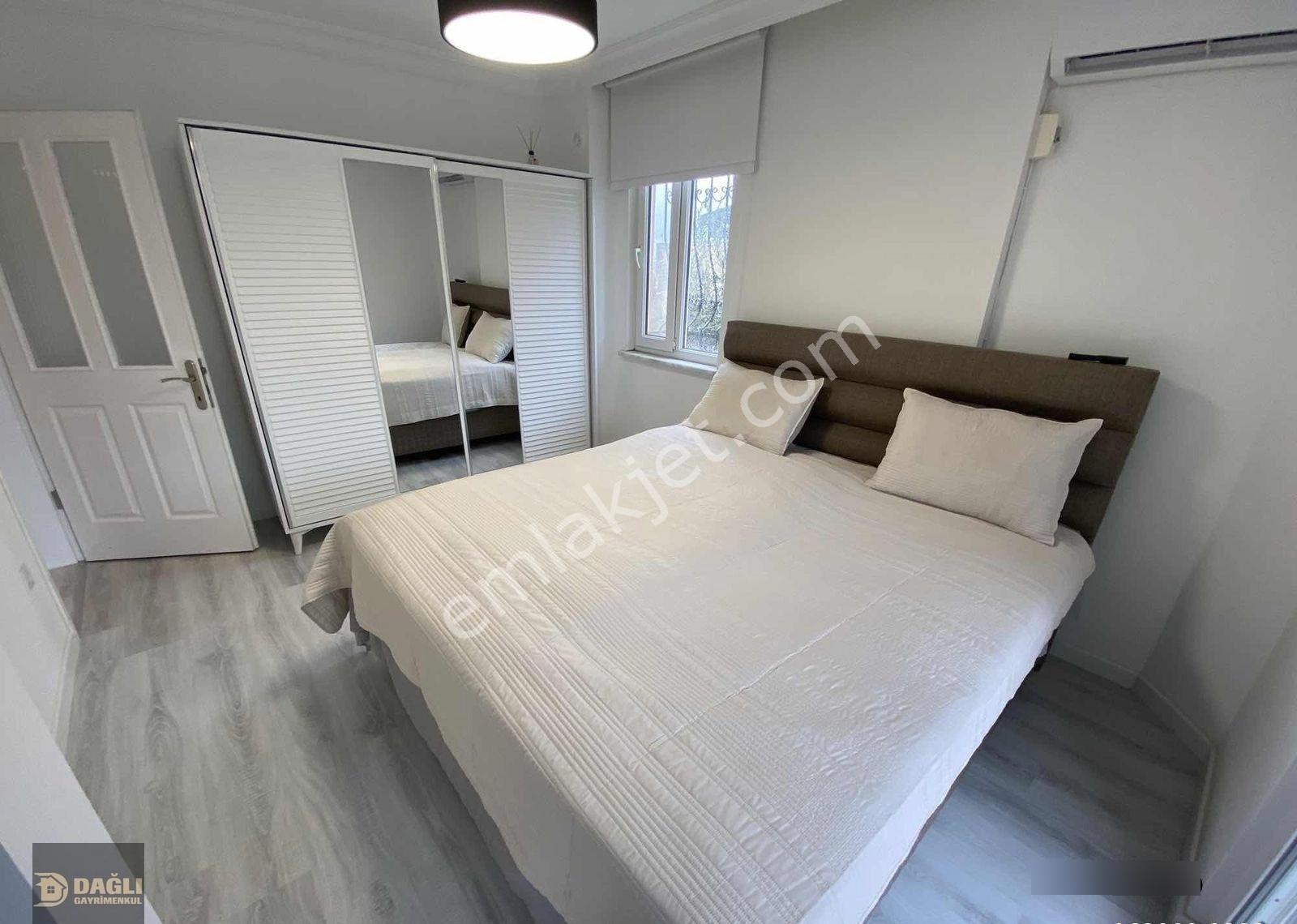 Dağlı Gayrimenkul'den 3+1 Havuzlu Site İçi Fırsat Villa - Görsel 22