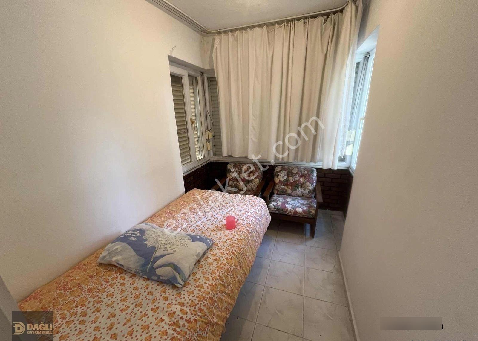 Dağlı Gayrimenkul'den Denize Sıfır Site İçi 3+1 Fırsat Villa - Görsel 6
