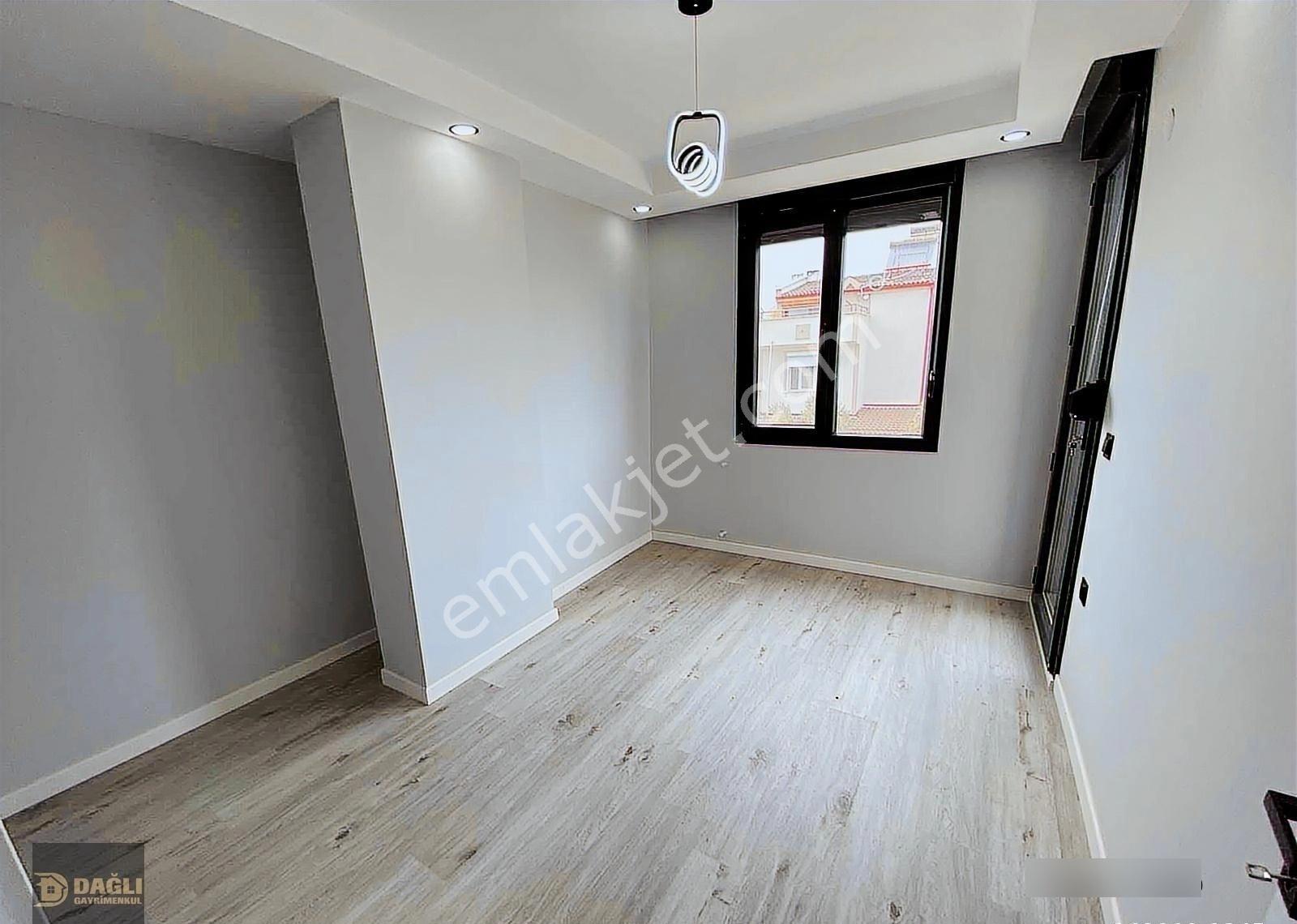 Dağlı !gayrimenkul'den Lüks Yapı Modern & Şık 3+1 Villa - Görsel 4