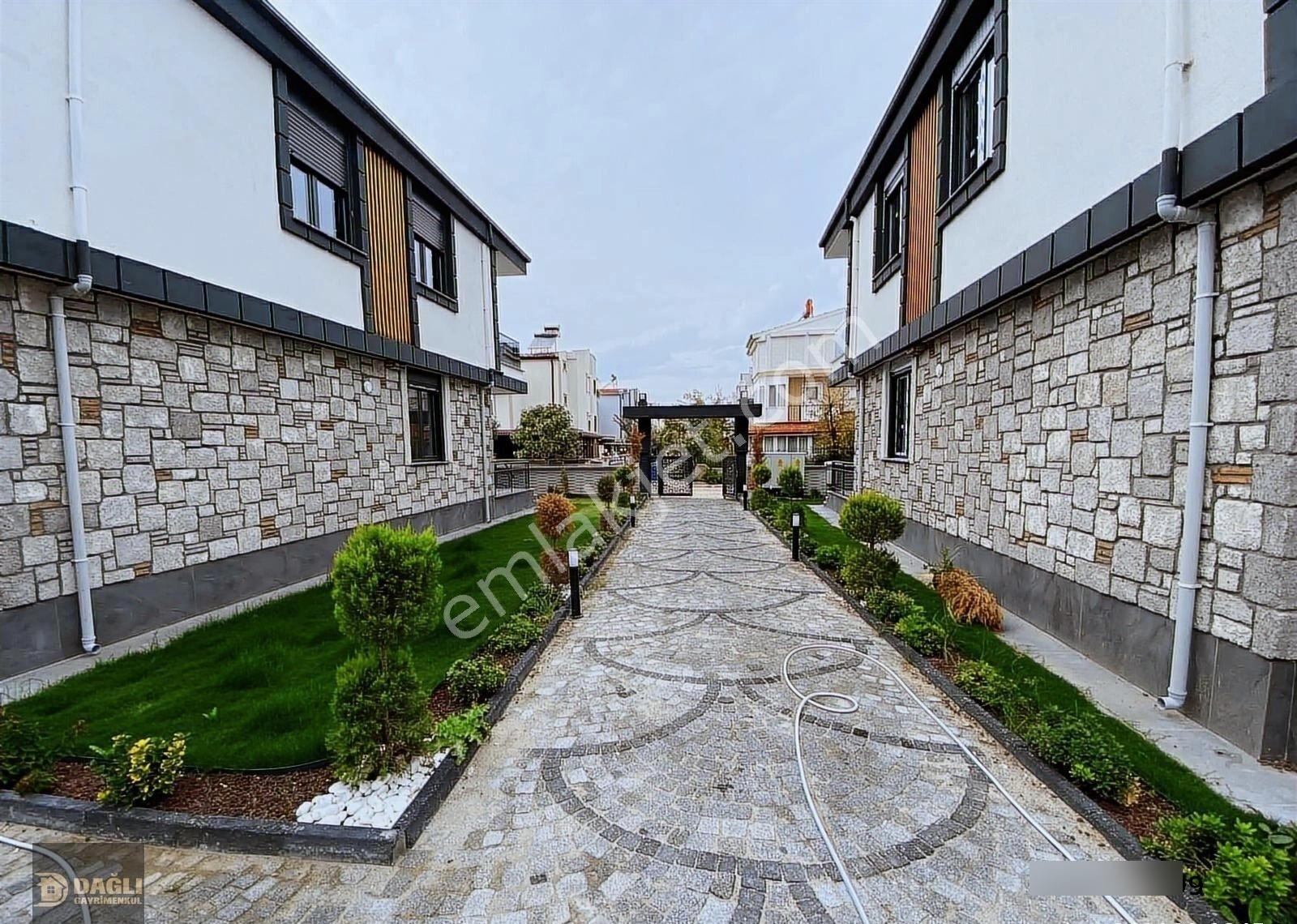Dağlı !gayrimenkul'den Lüks Yapı Modern & Şık 3+1 Villa - Görsel 20