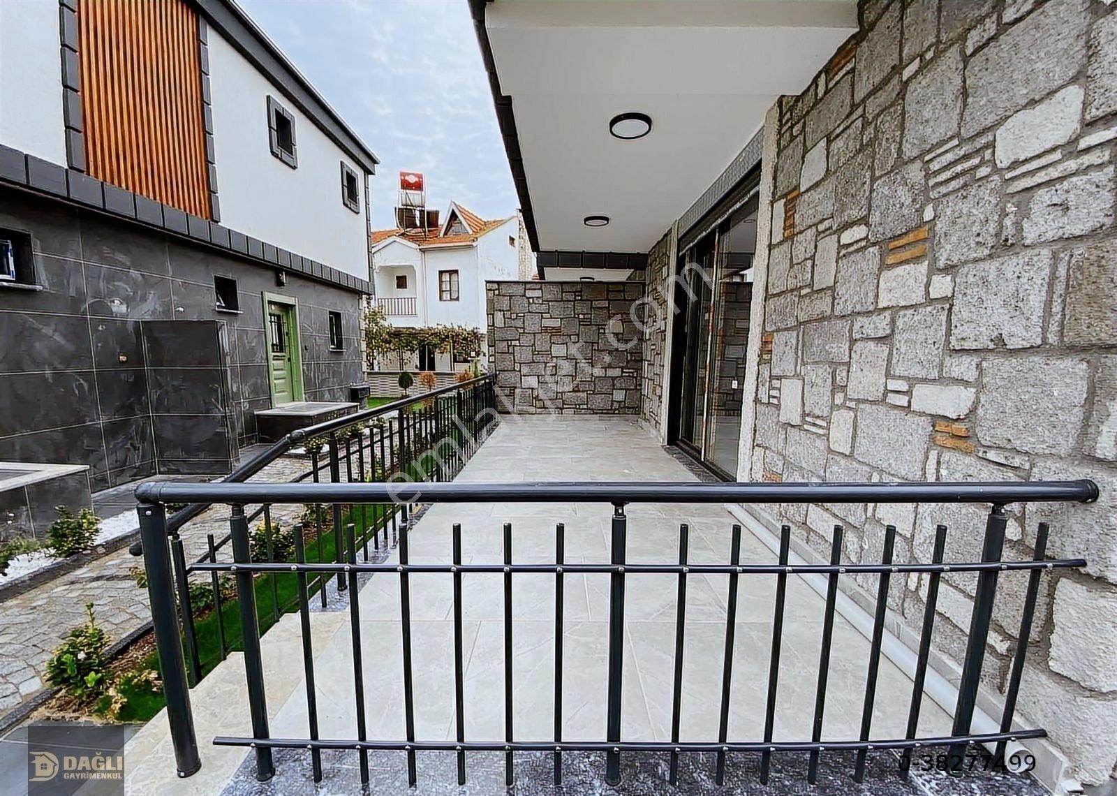 Dağlı !gayrimenkul'den Lüks Yapı Modern & Şık 3+1 Villa - Görsel 15
