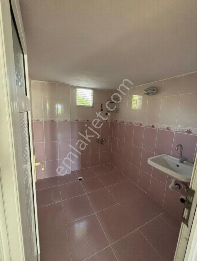 Gürselpaşa Mahallesinde 2+1 Kiralık Müstakil Ev - Görsel 4