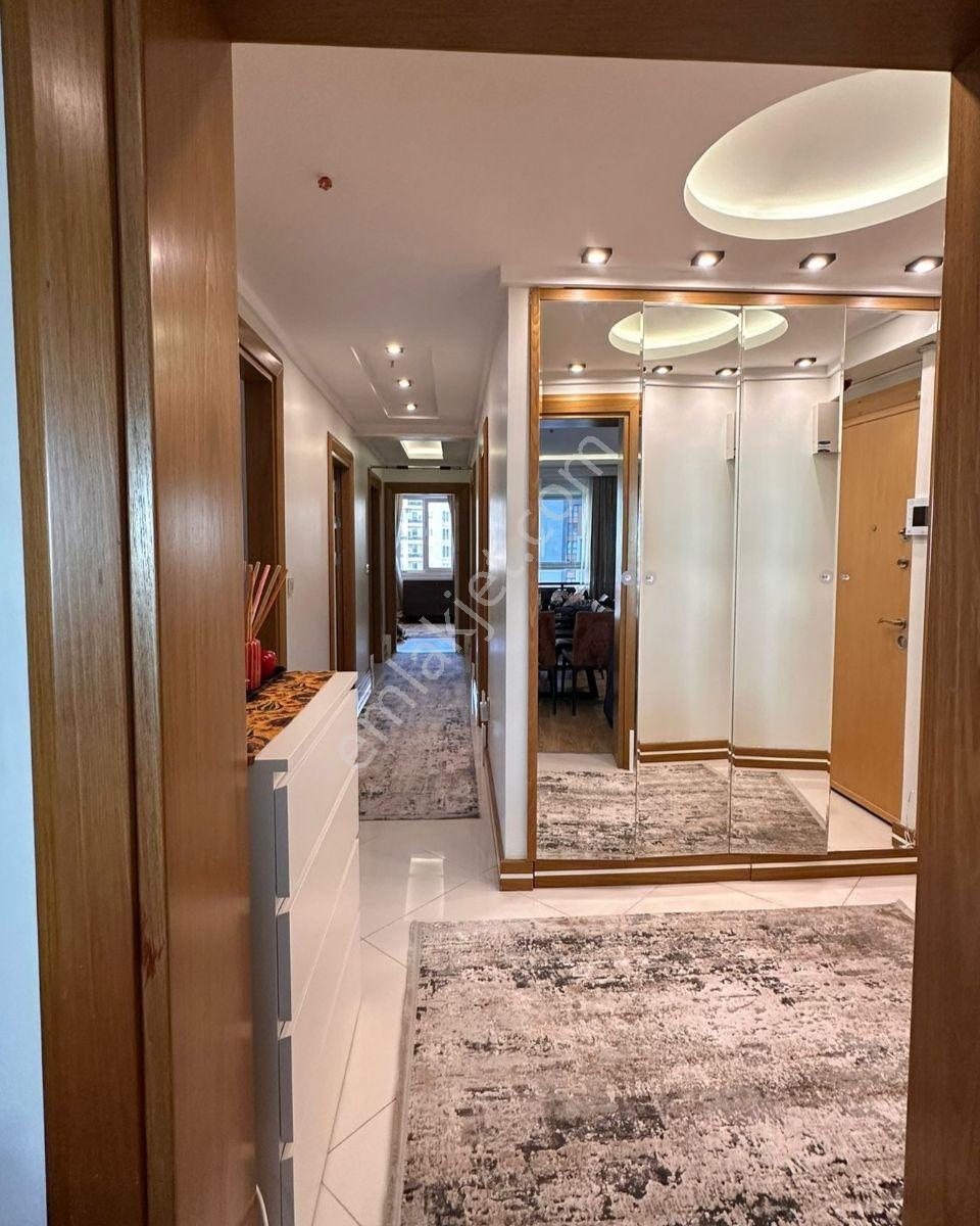 Zümrütevler'de Marmaroom Sitesi 3.5+1 Satılık Daire - Görsel 2