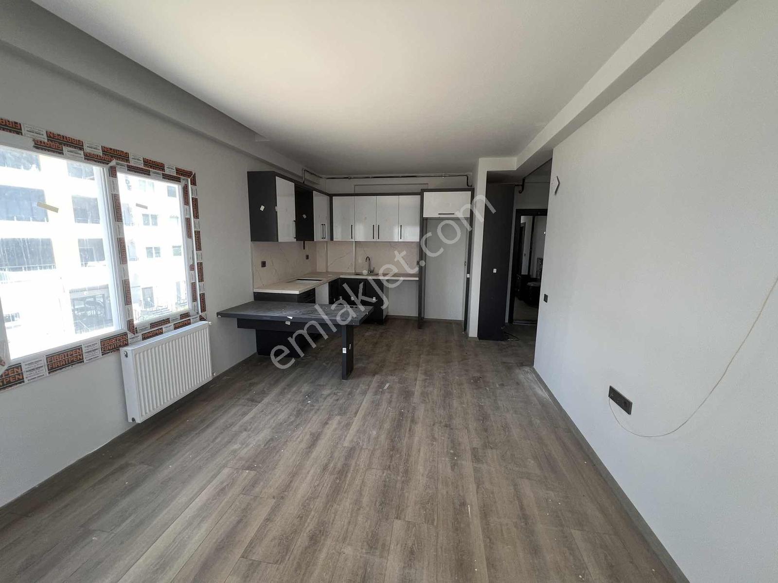 Deniz Mah. Merkezi Konum 1+1 Kiralık Geniş Daire - Görsel 6