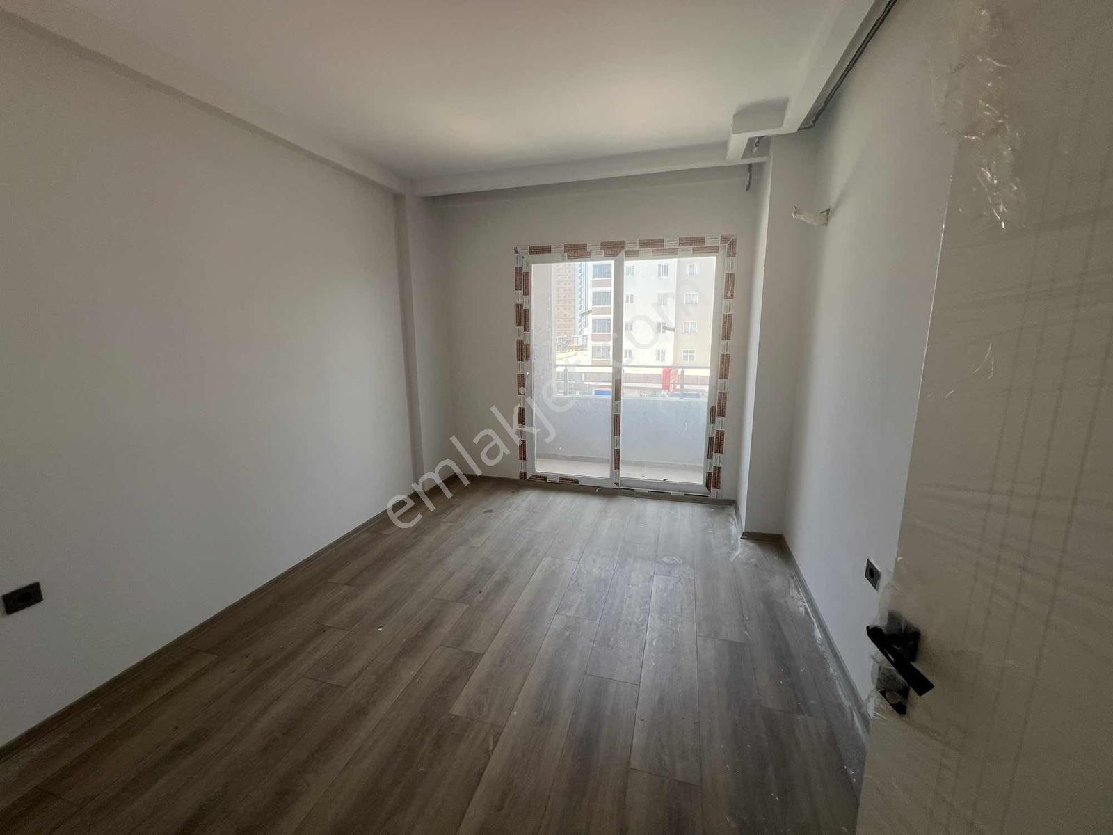 Deniz Mah. Merkezi Konum 1+1 Kiralık Geniş Daire - Görsel 2
