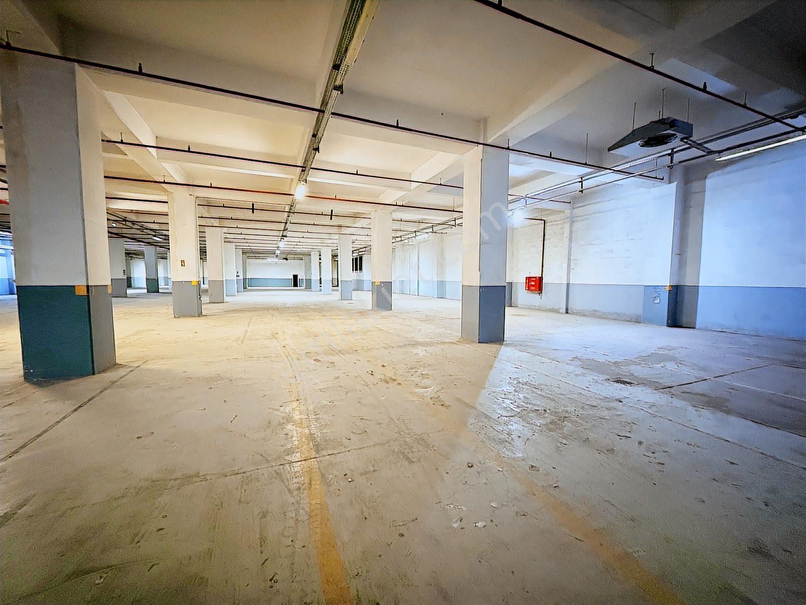 Esenyurt Kıraç'ta Zemine Basan Kiralık Fabrika - 5.600 M2 - Görsel 10