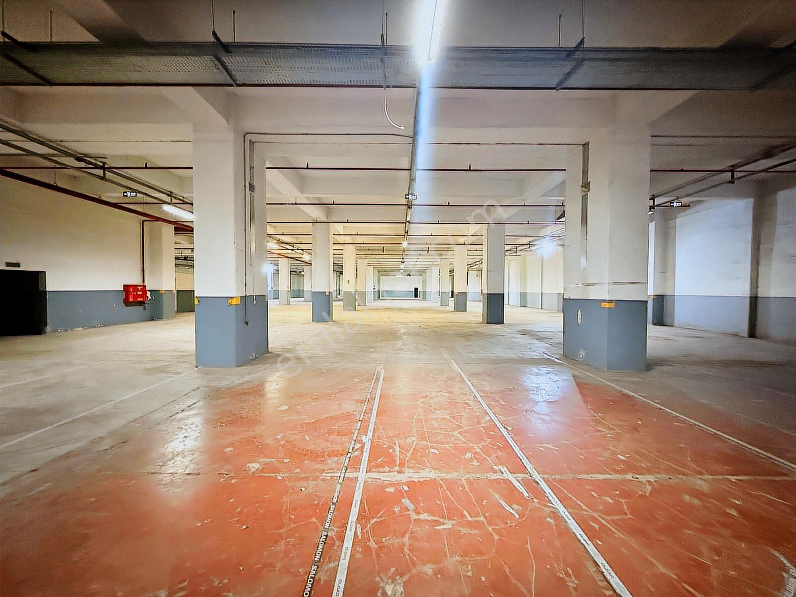 Esenyurt Kıraç'ta Zemine Basan Kiralık Fabrika - 5.600 M2 - Görsel 29