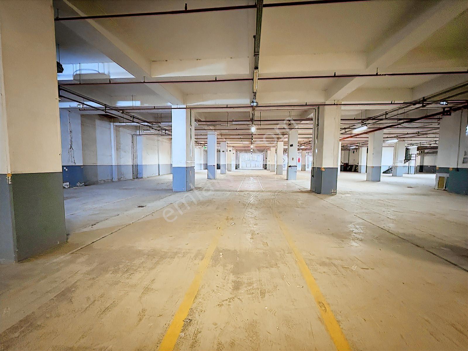 Esenyurt Kıraç'ta Zemine Basan Kiralık Fabrika - 5.600 M2 - Görsel 13