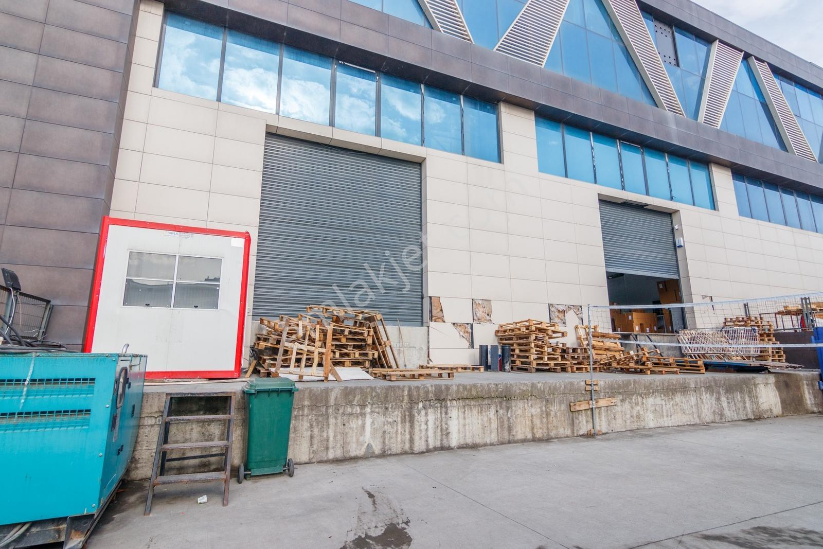 Esenyurt Kıraç'ta Prestijli Müstakil Kiralık Fabrika 5.000 M2 - Görsel 17