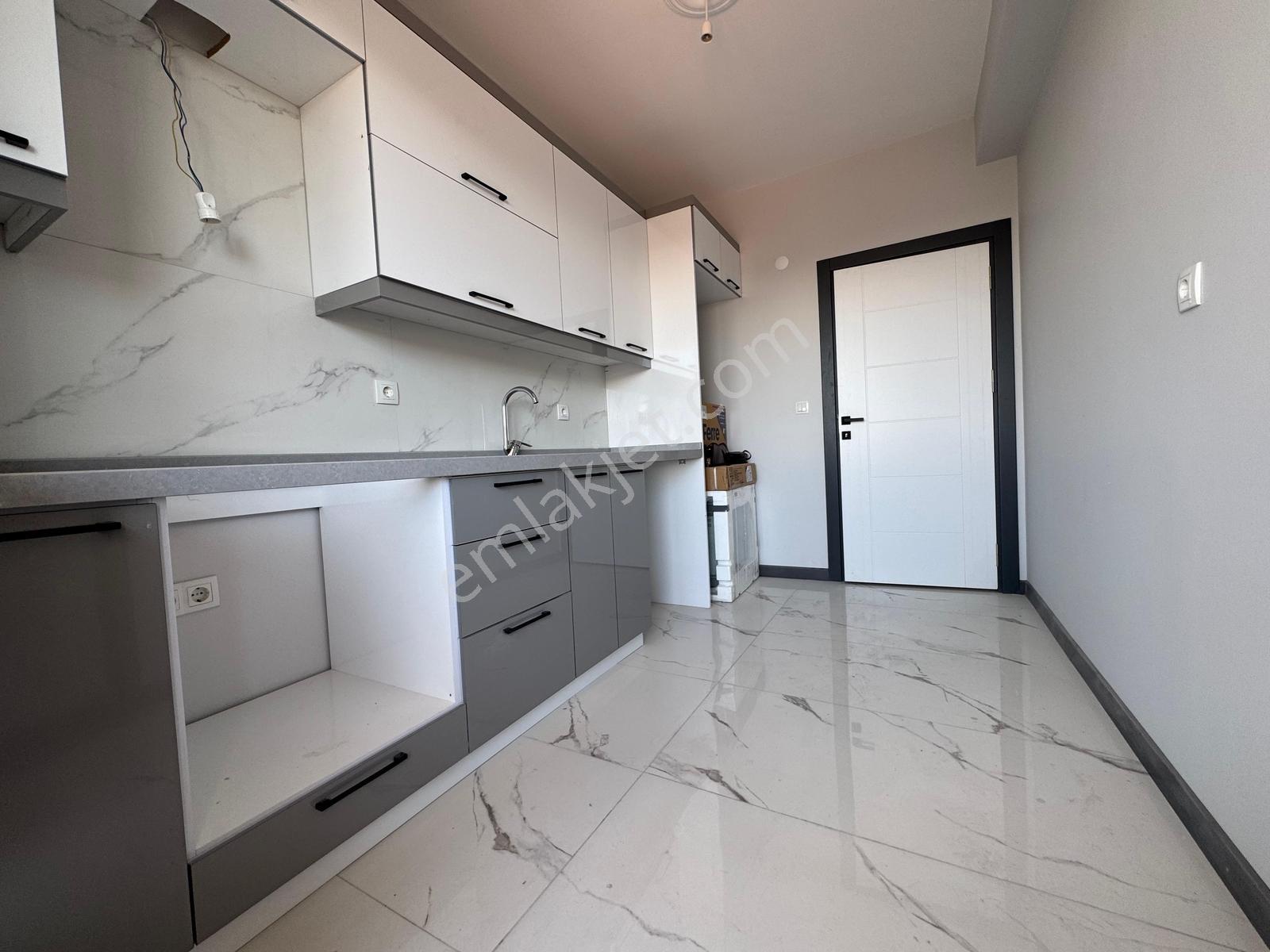 Next House'dan, Butik Site'de, 2+1, 90m2,kapalı Otoparklı,daire - Görsel 4