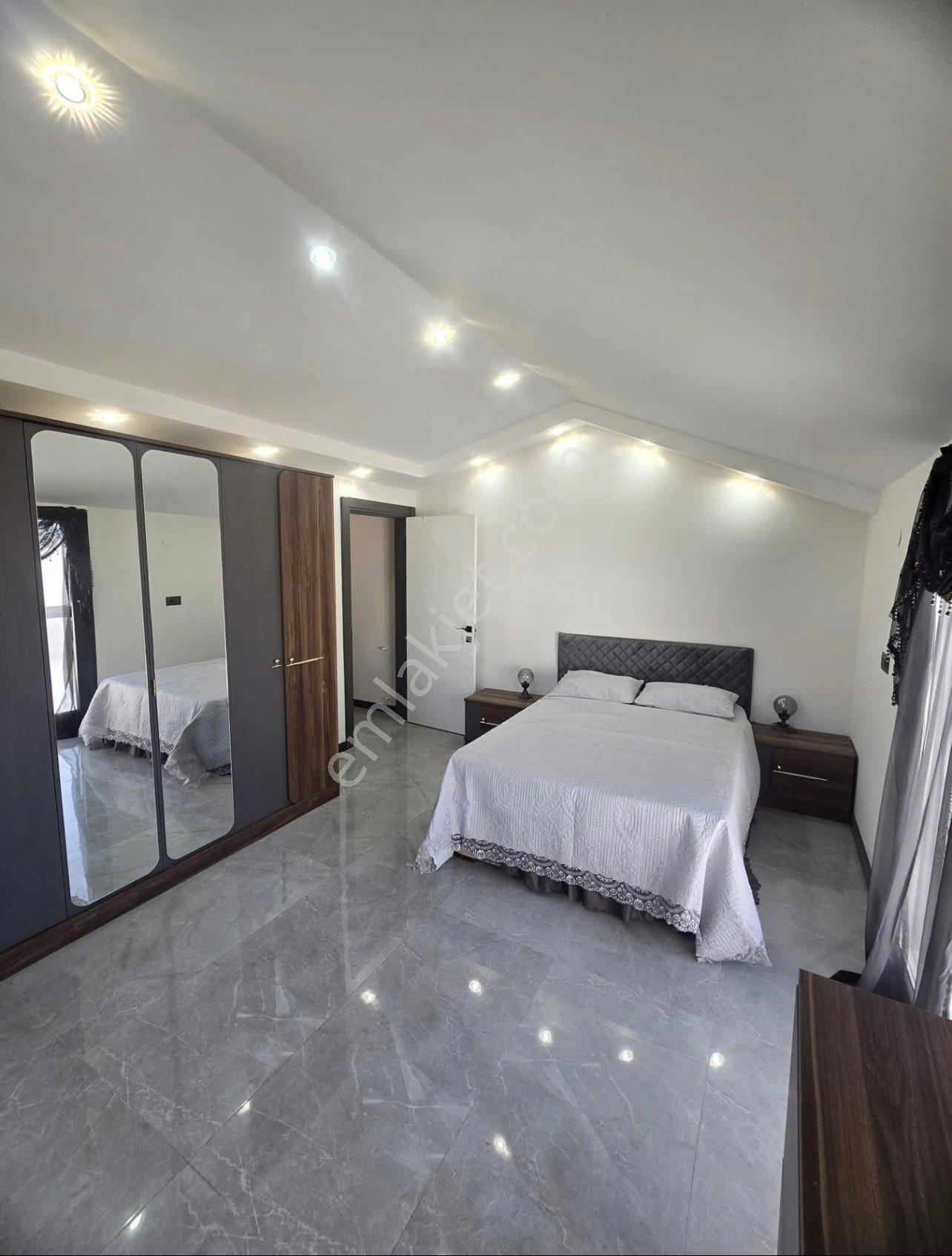Full Eşyalı Deniz Manzaralı Havuzlu Uyguna Villa - Görsel 31