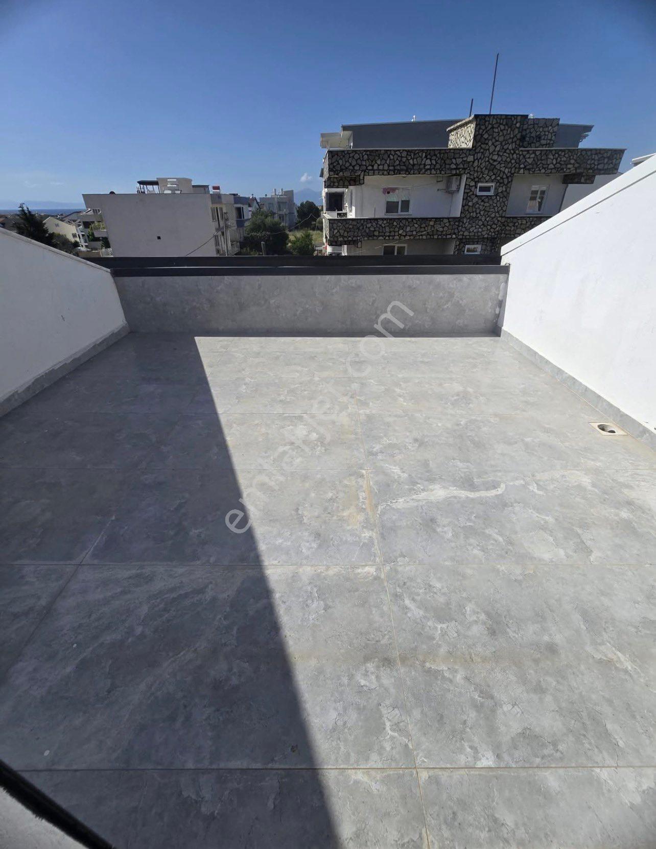 Full Eşyalı Deniz Manzaralı Havuzlu Uyguna Villa - Görsel 33