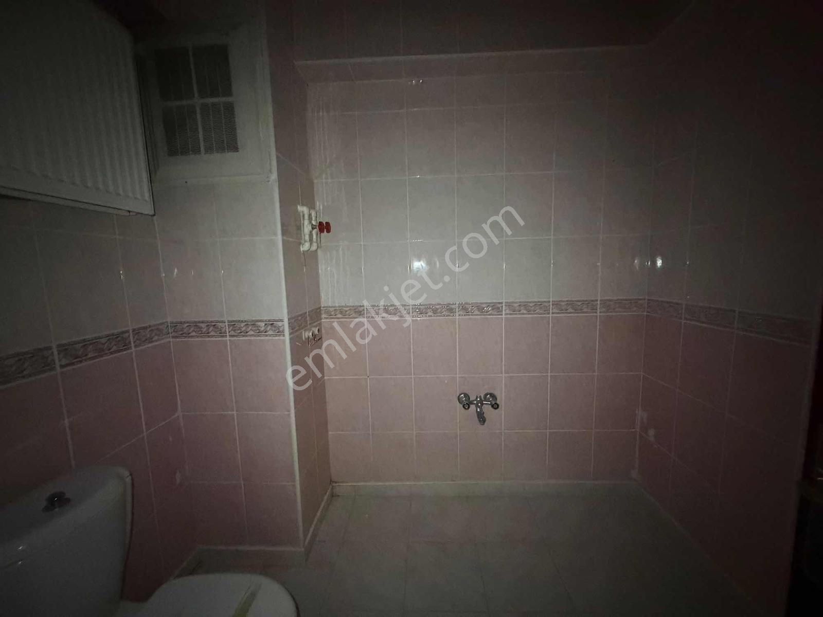Yusuf Karadağlı'dan Çukurdere'de 3+1 Kiralık Daire - Görsel 18