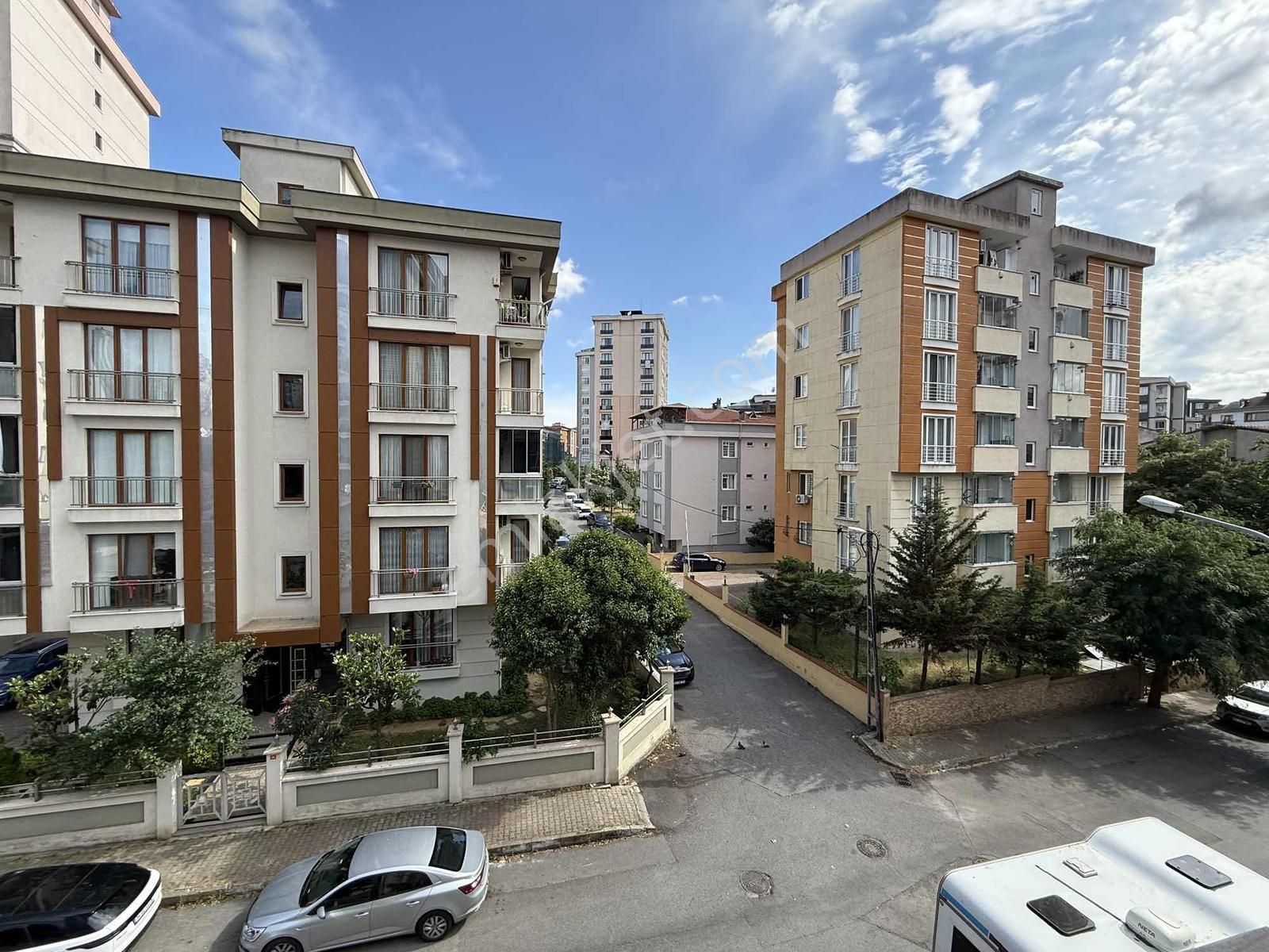 Küçükbakkalköy Mah. Kurudere Sok 2+1 100 M2 3 Kat Balkonlu - Görsel 26