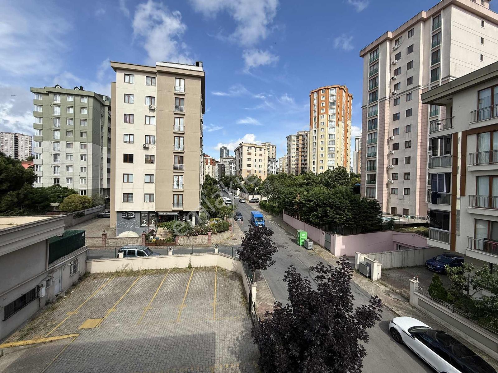 Küçükbakkalköy Mah. Kurudere Sok 2+1 100 M2 3 Kat Balkonlu - Görsel 12