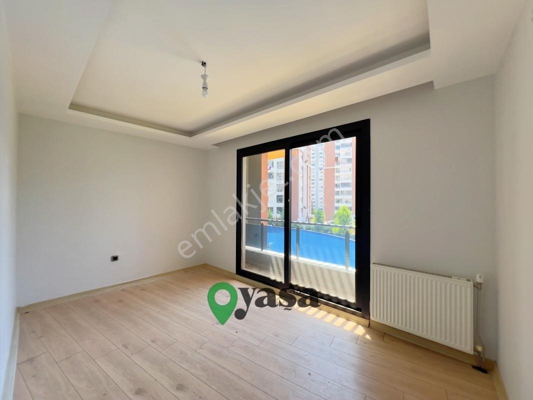 Yaşa Gyd - Halil Erenler Sitesi'nde Bahçe Katı Dubleks 2+1 - Görsel 15