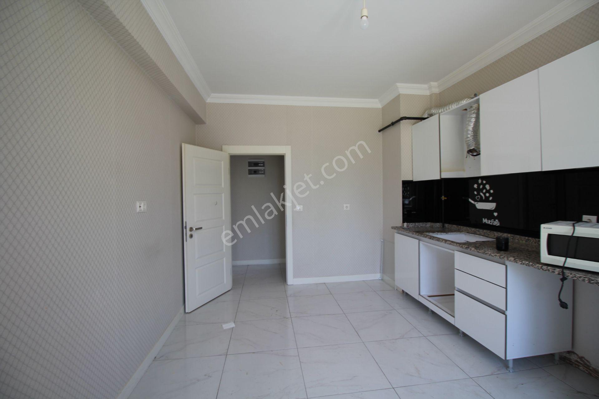 Aksaray Yunus Emre Mahallesinde Site İçinde Satılık 3+1 Yüksek Giriş Daire - Görsel 22