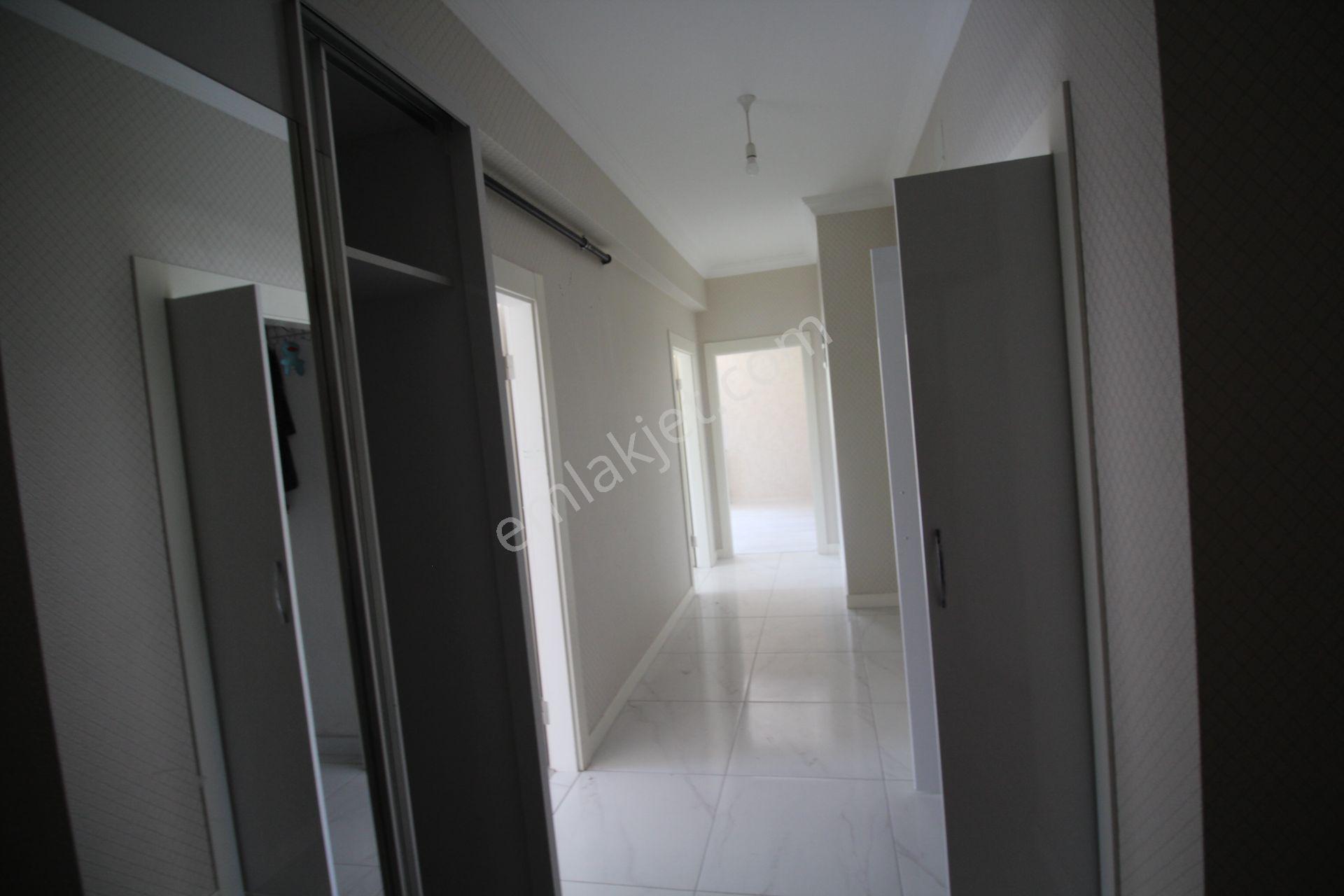 Aksaray Yunus Emre Mahallesinde Site İçinde Satılık 3+1 Yüksek Giriş Daire - Görsel 10