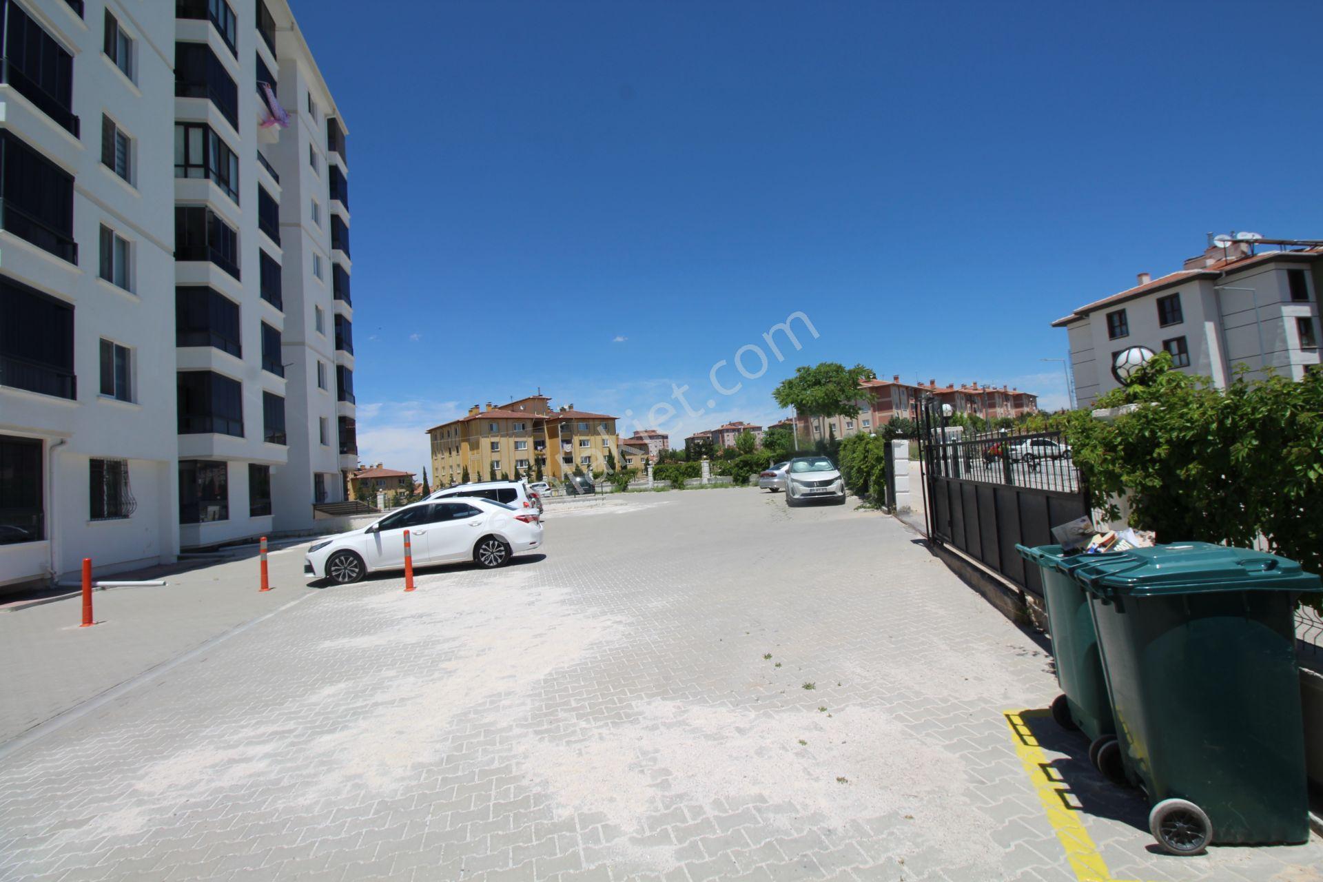 Aksaray Yunus Emre Mahallesinde Site İçinde Satılık 3+1 Yüksek Giriş Daire - Görsel 35