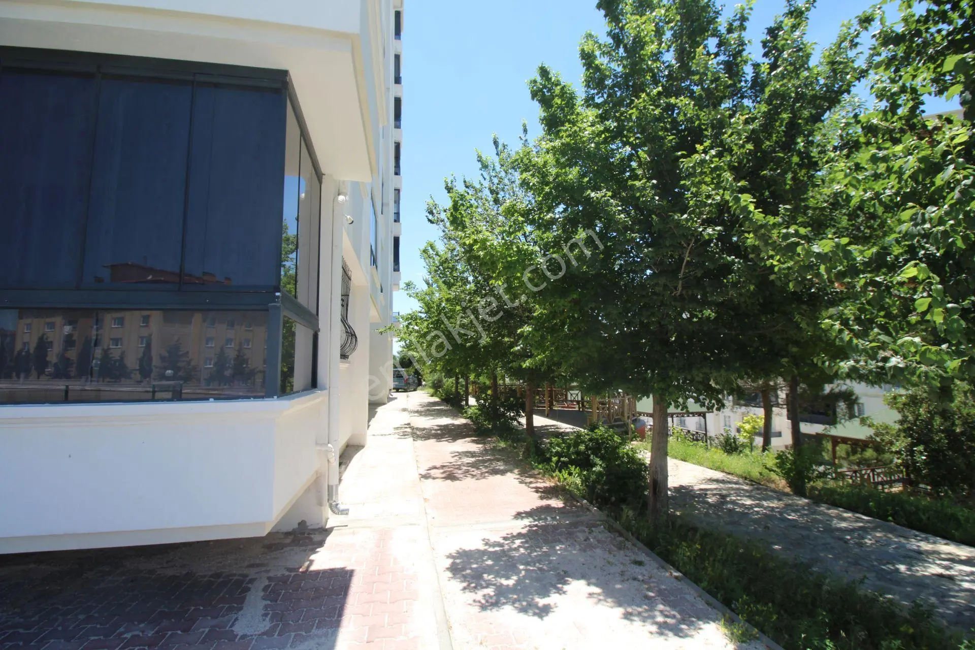 Aksaray Yunus Emre Mahallesinde Site İçinde Satılık 3+1 Yüksek Giriş Daire - Görsel 4