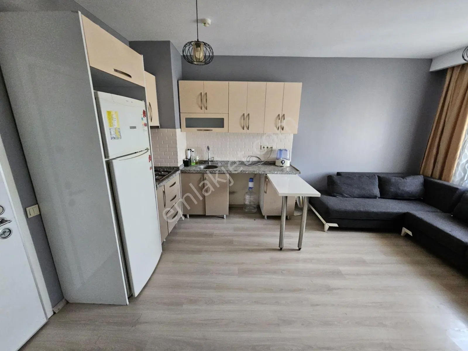 Simpaş Liva Sitesinde Arakat Mini Balkonlu Full Eşyalı 1+1 Daire - Görsel 5