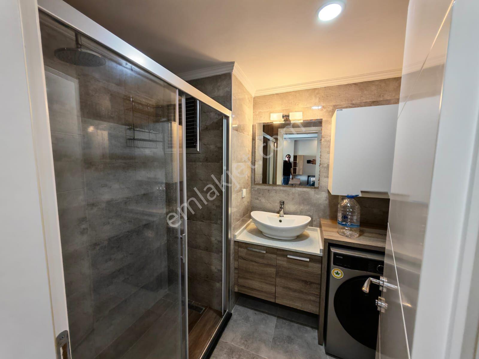 Kadınlar Denizi Mahallesi Havuz Manzaralı Bahçeli Eşyalı Kiralık 2+1 Daire - Görsel 20