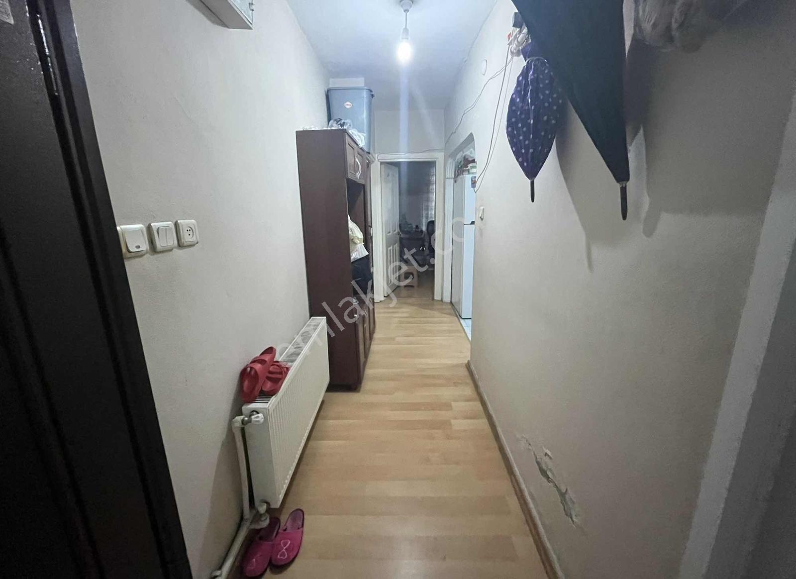 Gürbüzlerden Satılık 2+1 Mehmet Akifte Metro Yanı 80m² Daire - Görsel 11