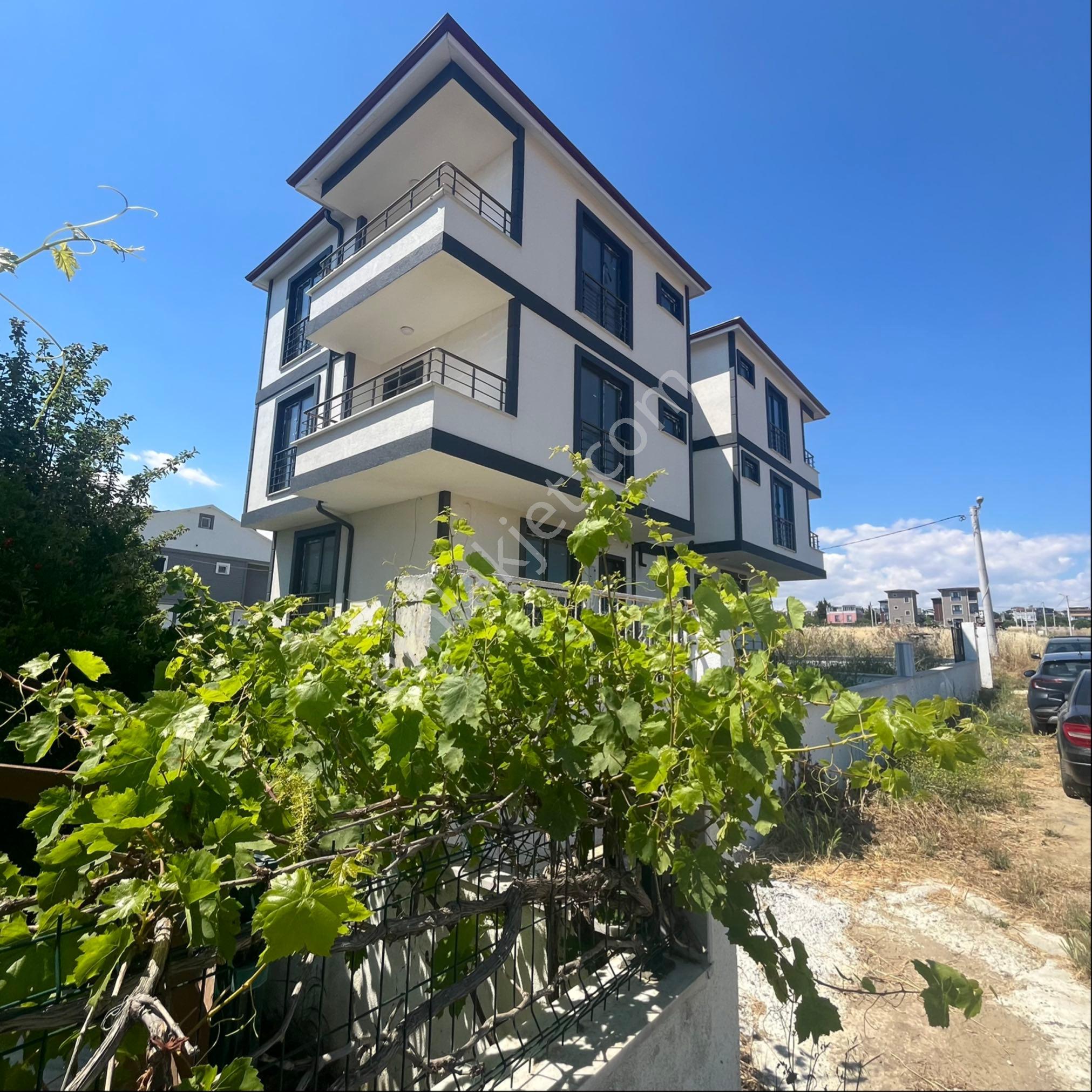 Yeniçiftlikte Satılık Lüks Villa - Görsel 6