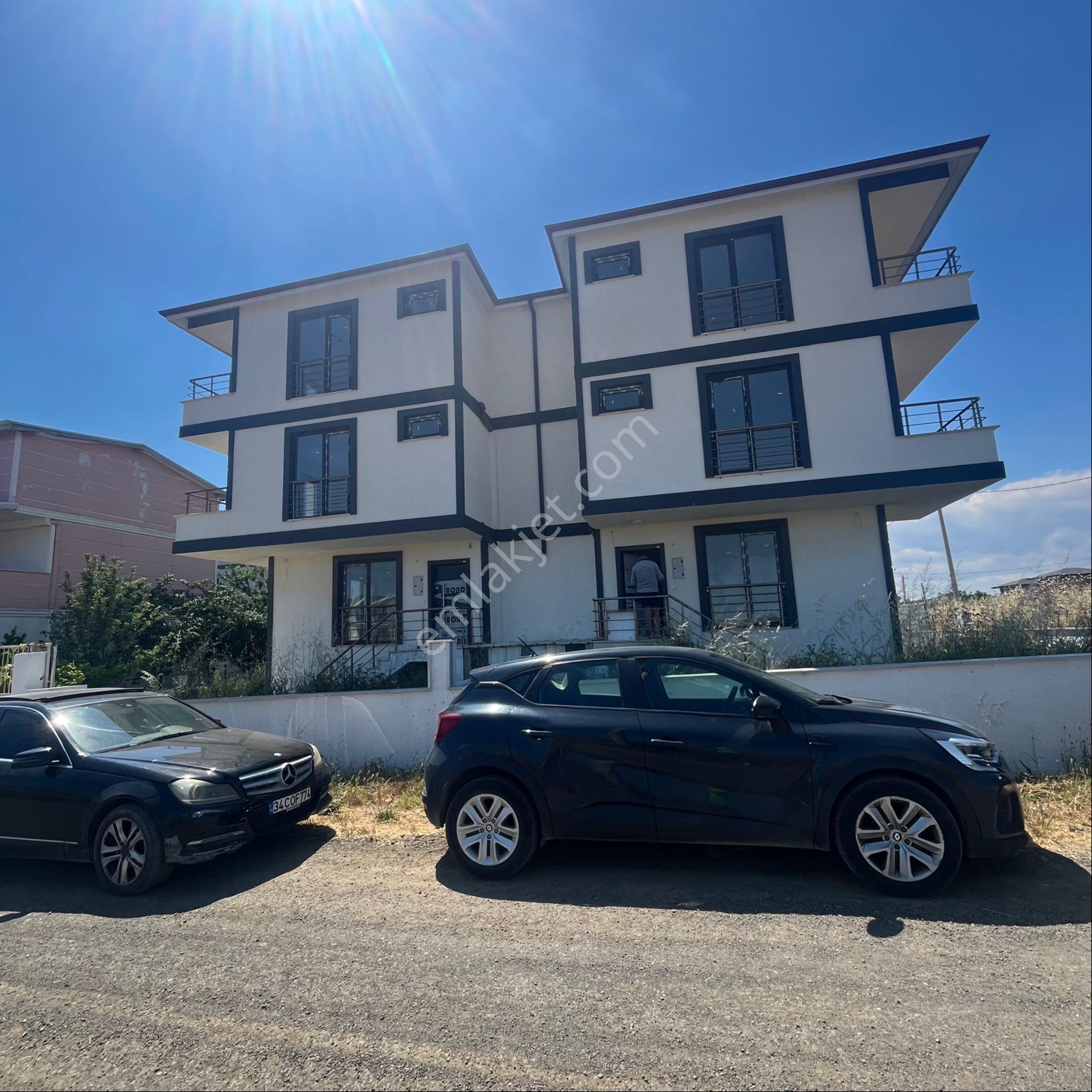 Yeniçiftlikte Satılık Lüks Villa - Görsel 7