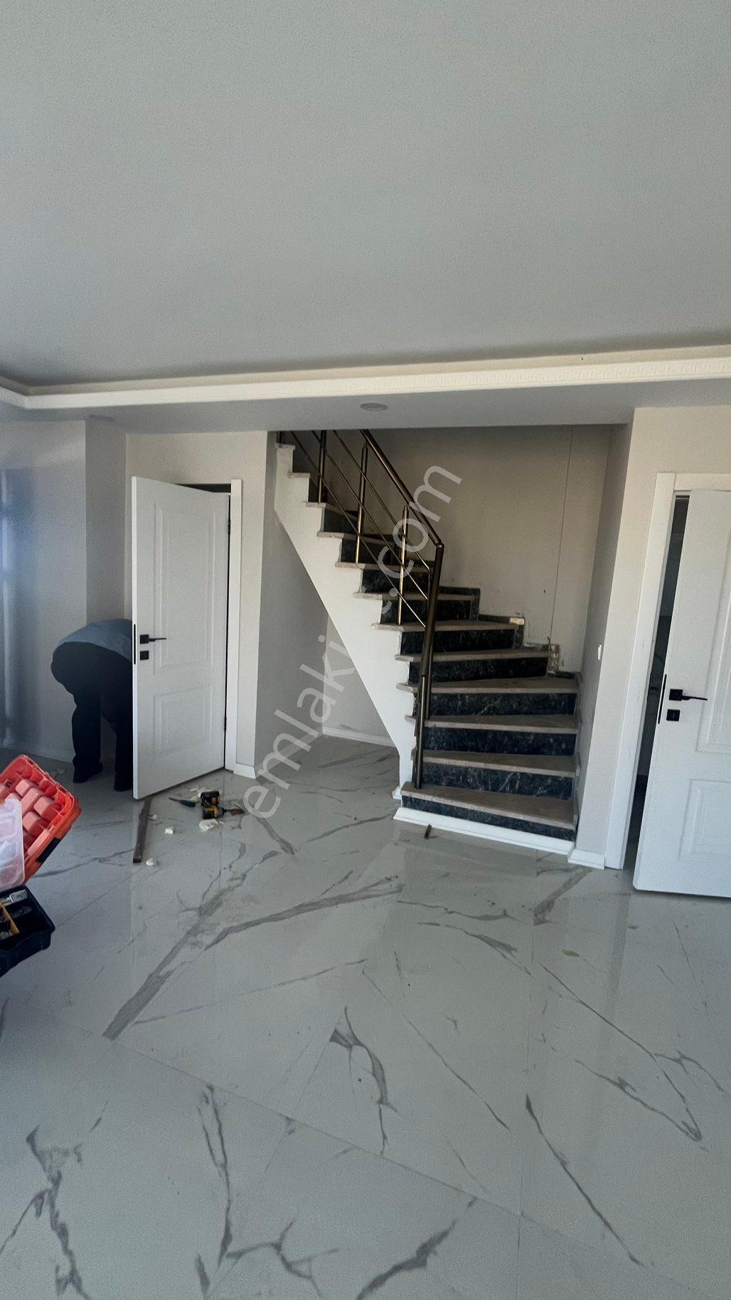 Yeniçiftlikte Satılık Lüks Villa - Görsel 34